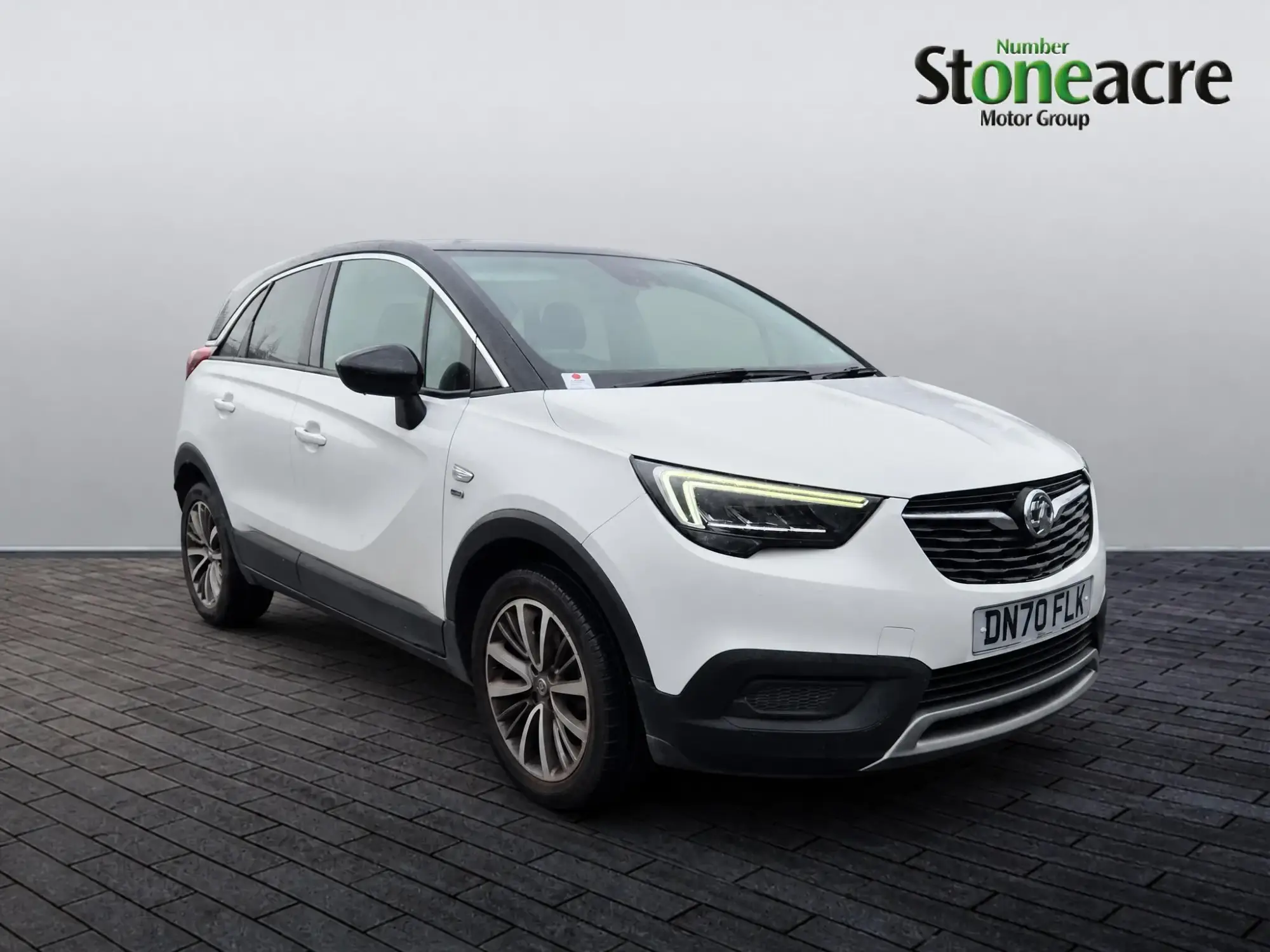 Vauxhall Crossland X 1.2 Turbo Griffin Euro 6 (s/s) 5dr DN70FLK Image 1 Vauxhall Crossland X 1.2 Turbo Griffin Euro 6 (s/s) 5dr DN70FLK Image 1