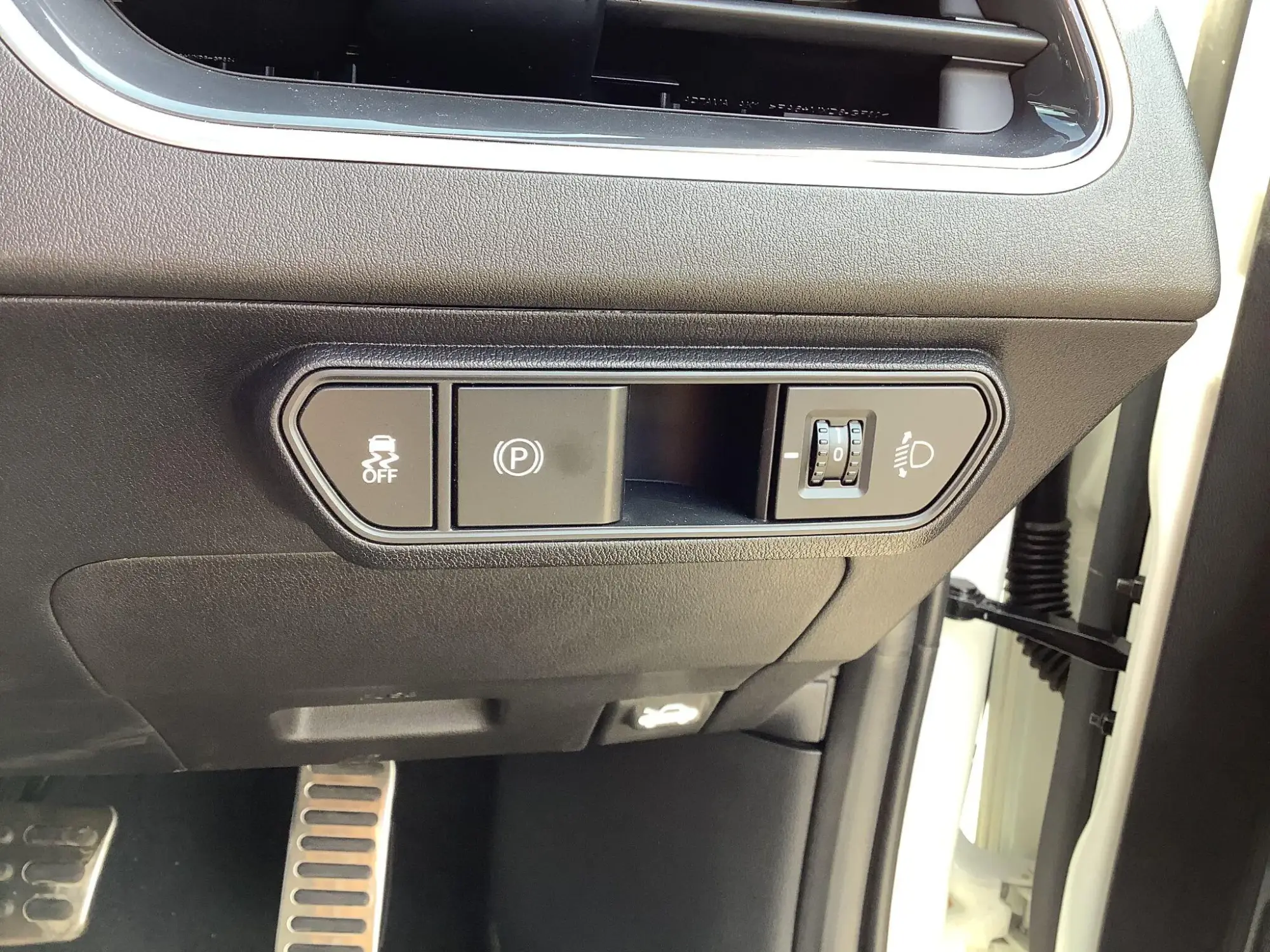 Kia K4 Image 11 Kia K4 Image 11