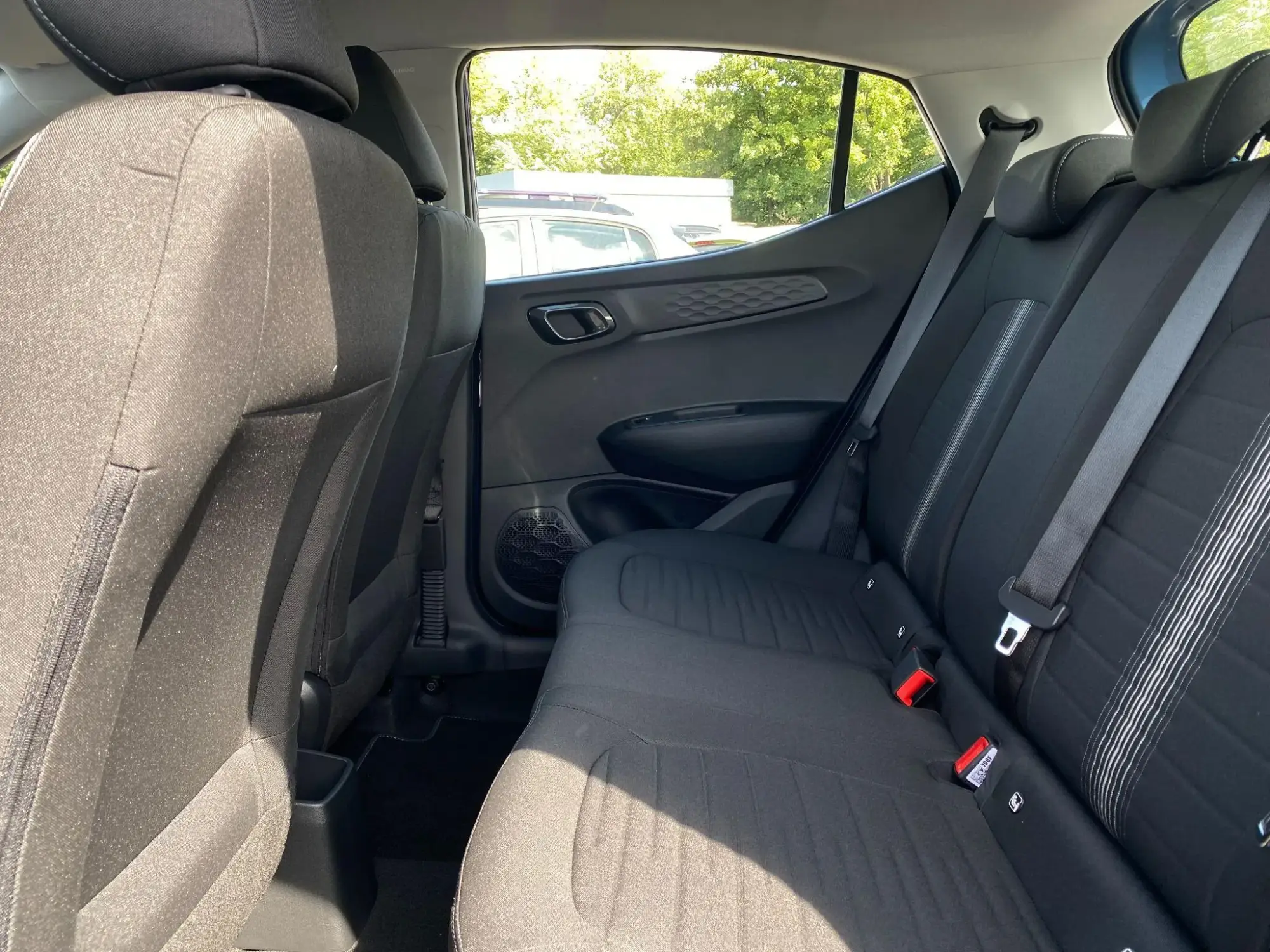 Hyundai i10 Image 14