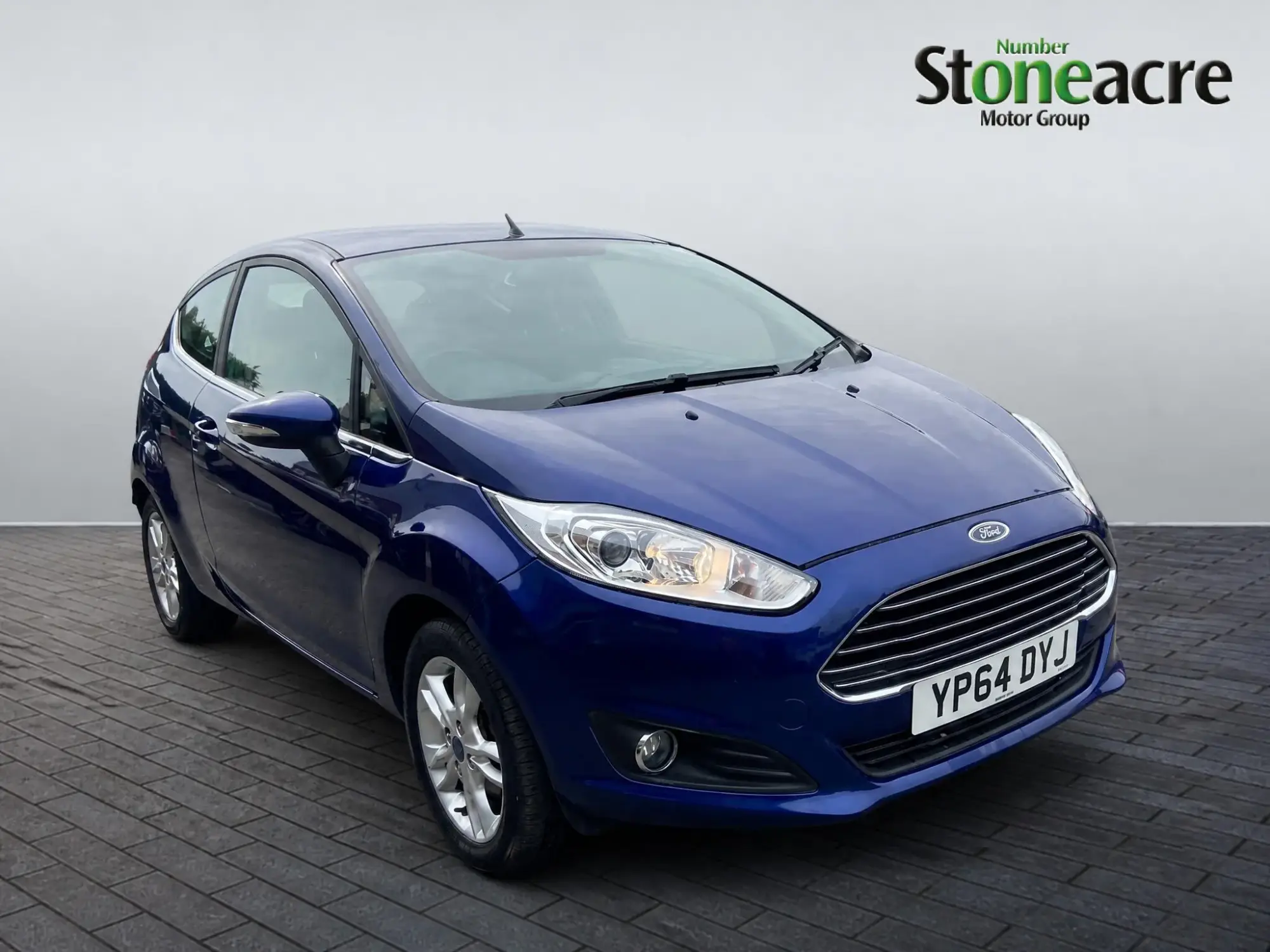 Ford Fiesta 1.25 Zetec Hatchback 3dr Petrol Manual Euro 5 (82 ps) YP64DYJ Image 1 Ford Fiesta 1.25 Zetec Hatchback 3dr Petrol Manual Euro 5 (82 ps) YP64DYJ Image 1
