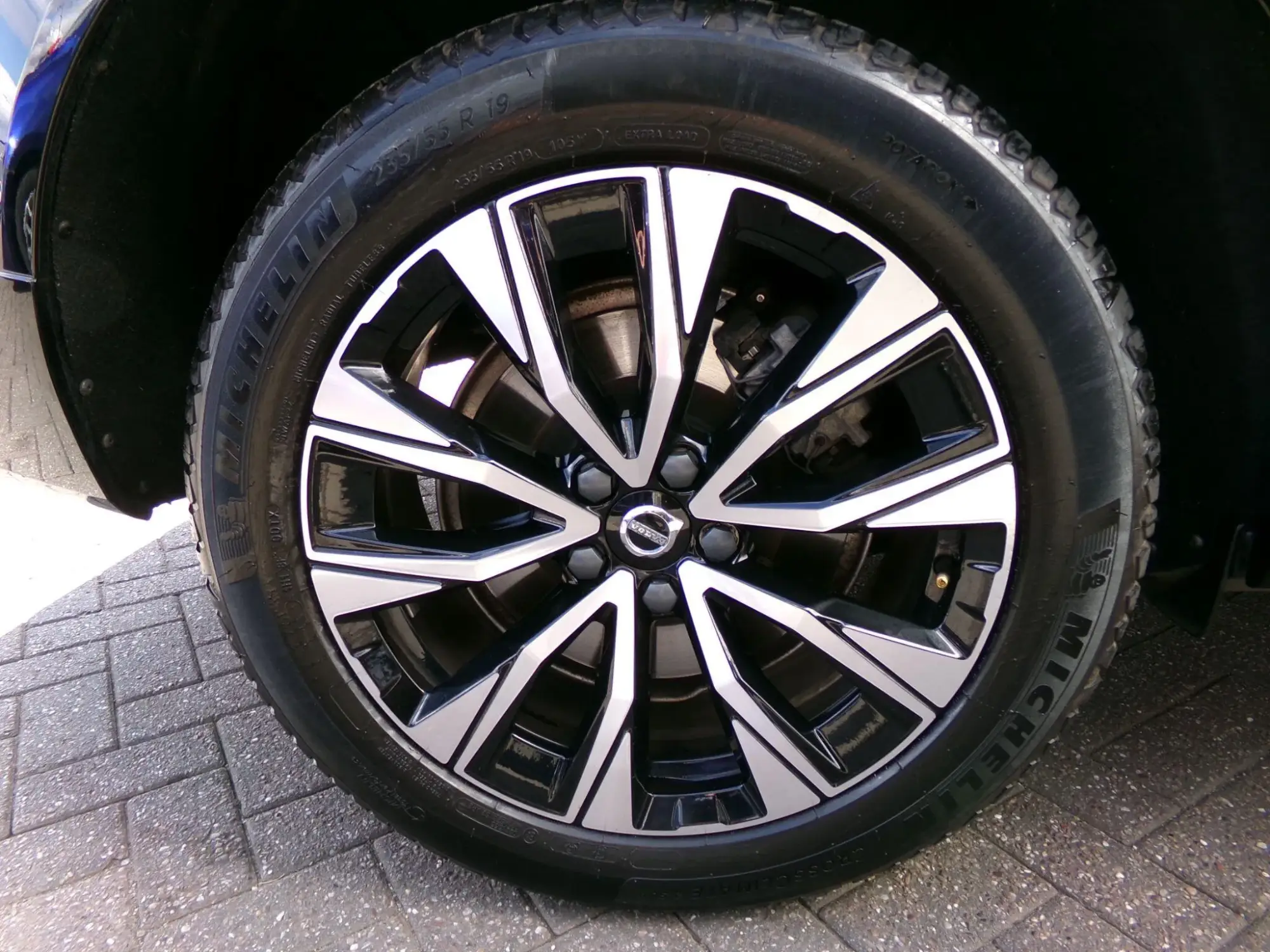 Volvo XC60 Image 16