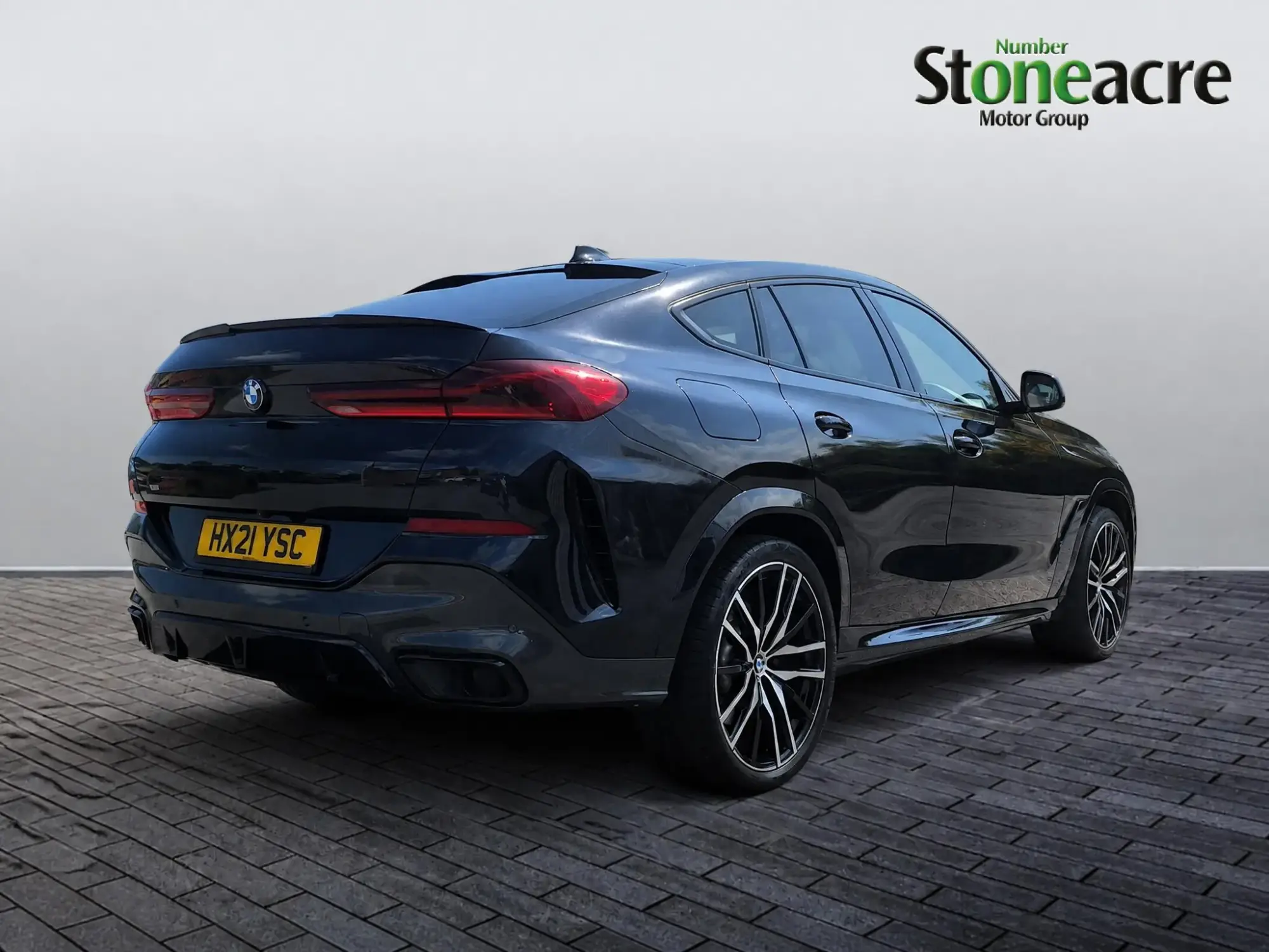 BMW X6 Image 3