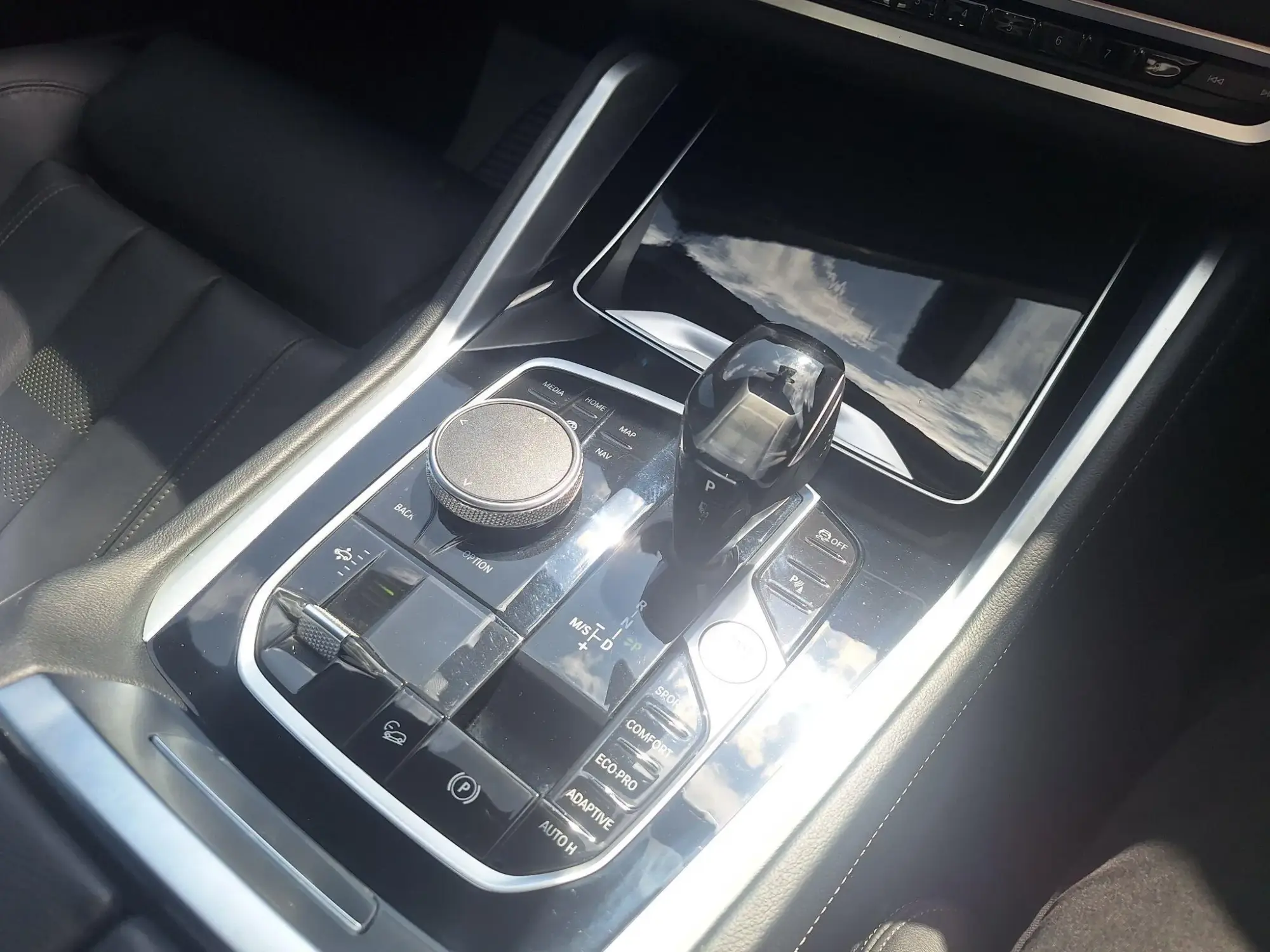 BMW X6 Image 11