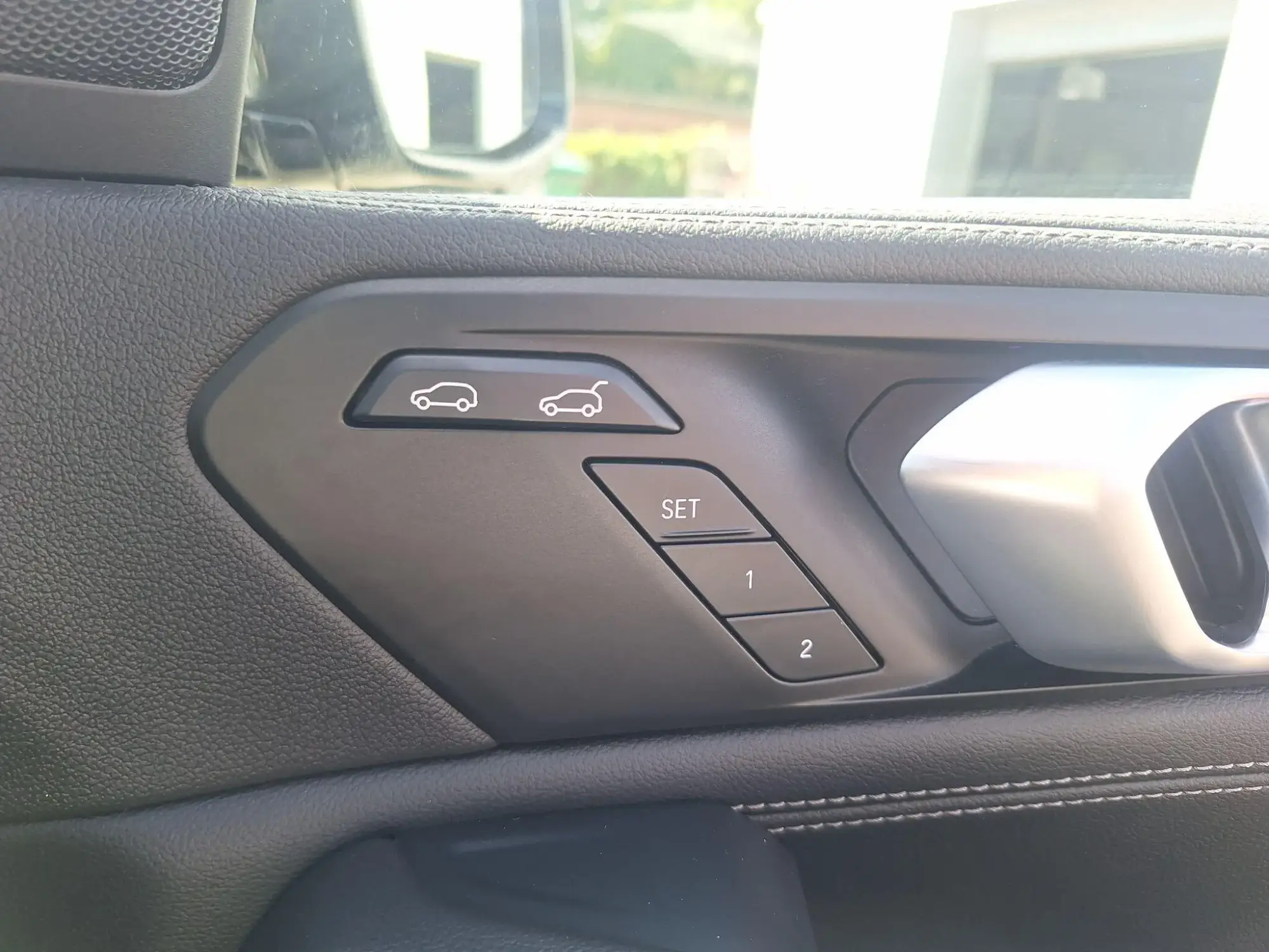 BMW X6 Image 17