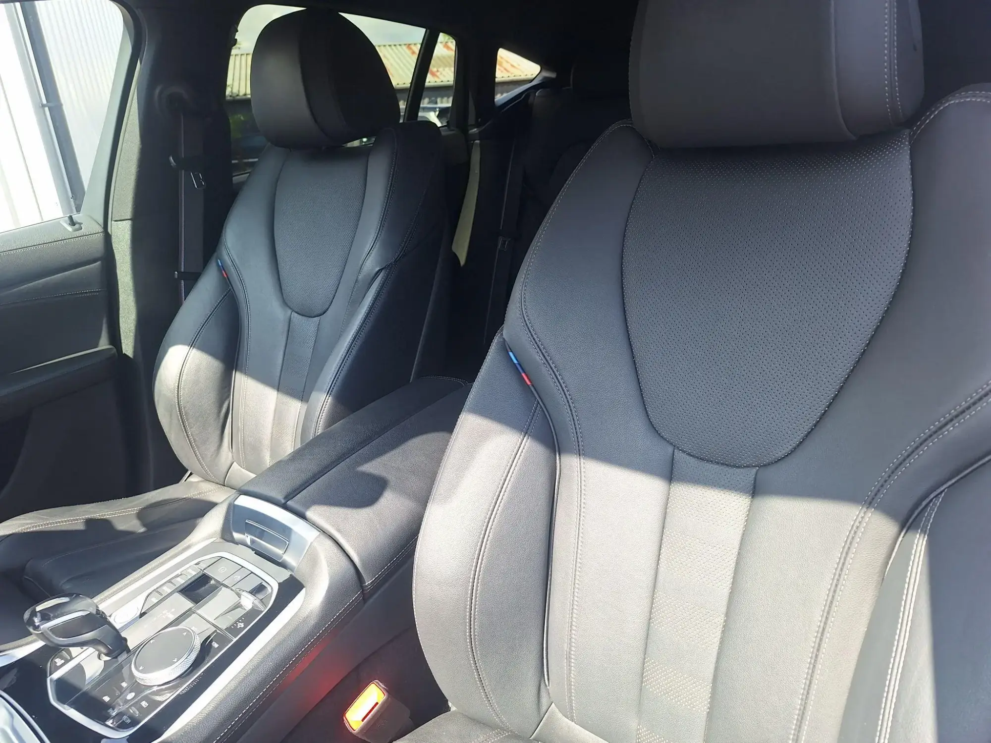BMW X6 Image 30