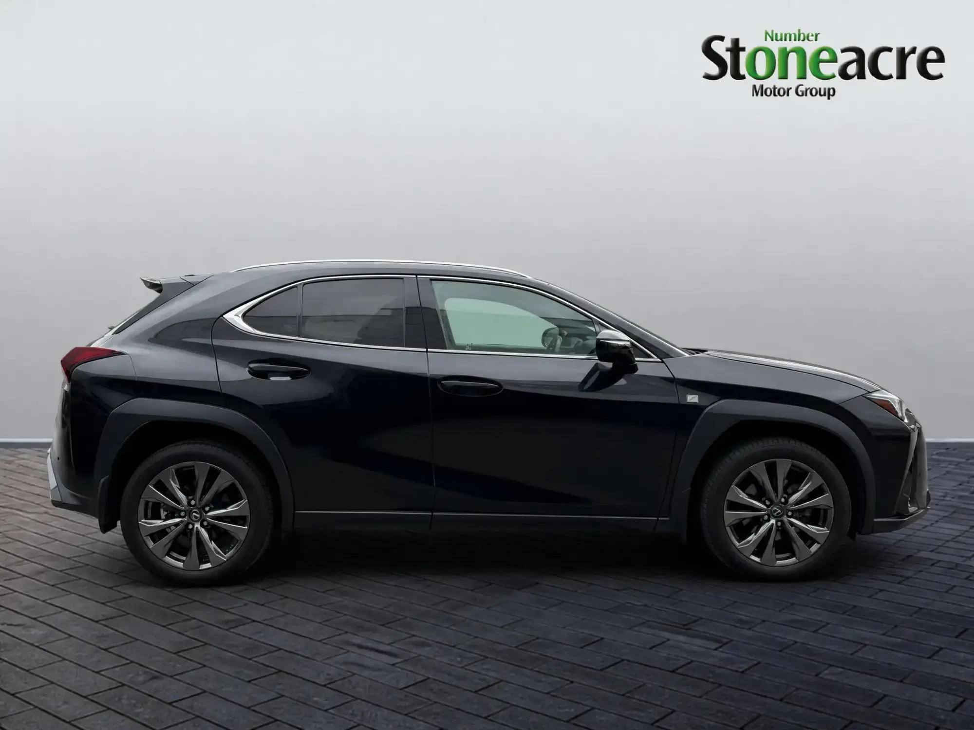 Lexus UX Self-Charging Hybrid 250h 2.0 F-Sport Design 5dr CVT NC23XOY Image 2 Lexus UX Self-Charging Hybrid 250h 2.0 F-Sport Design 5dr CVT NC23XOY Image 2