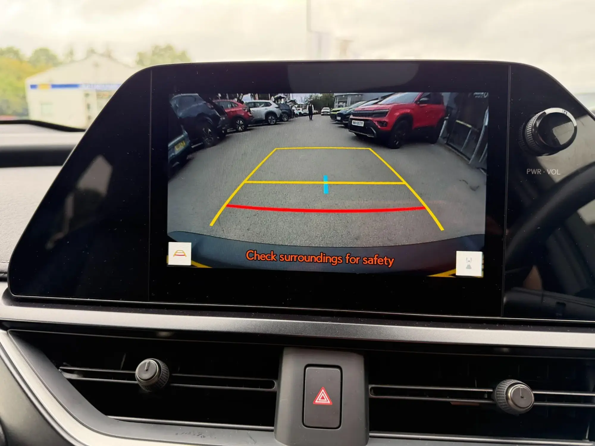 Lexus UX Self-Charging Hybrid Image 15 Lexus UX Self-Charging Hybrid Image 15