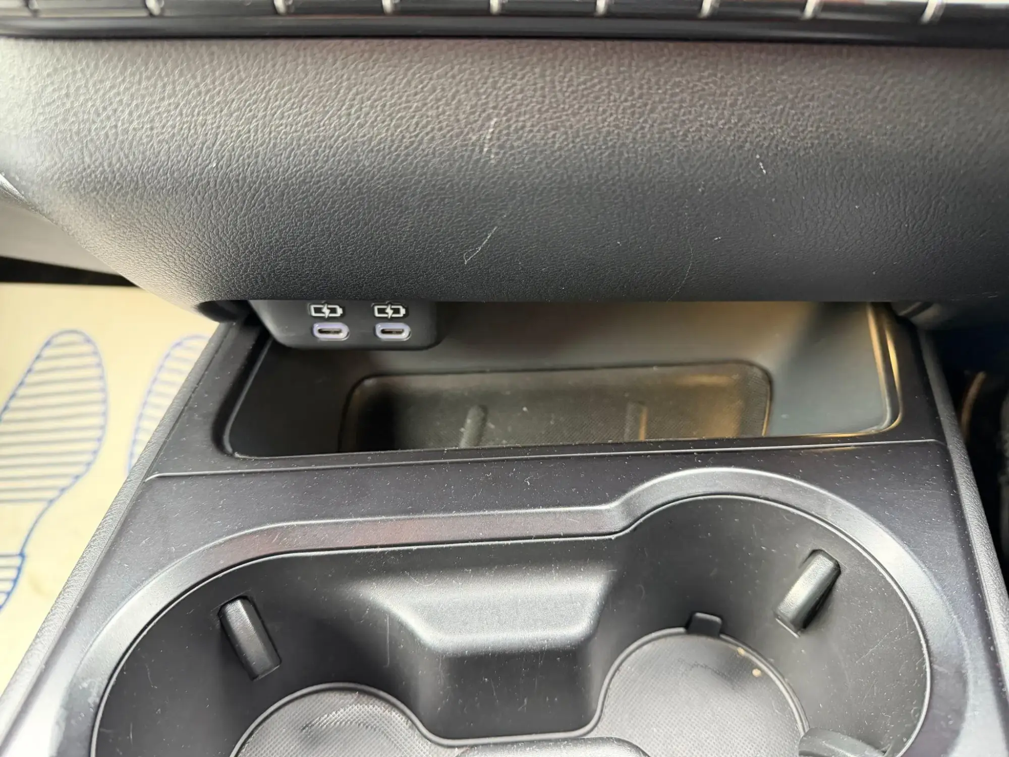 Lexus UX Self-Charging Hybrid Image 19 Lexus UX Self-Charging Hybrid Image 19