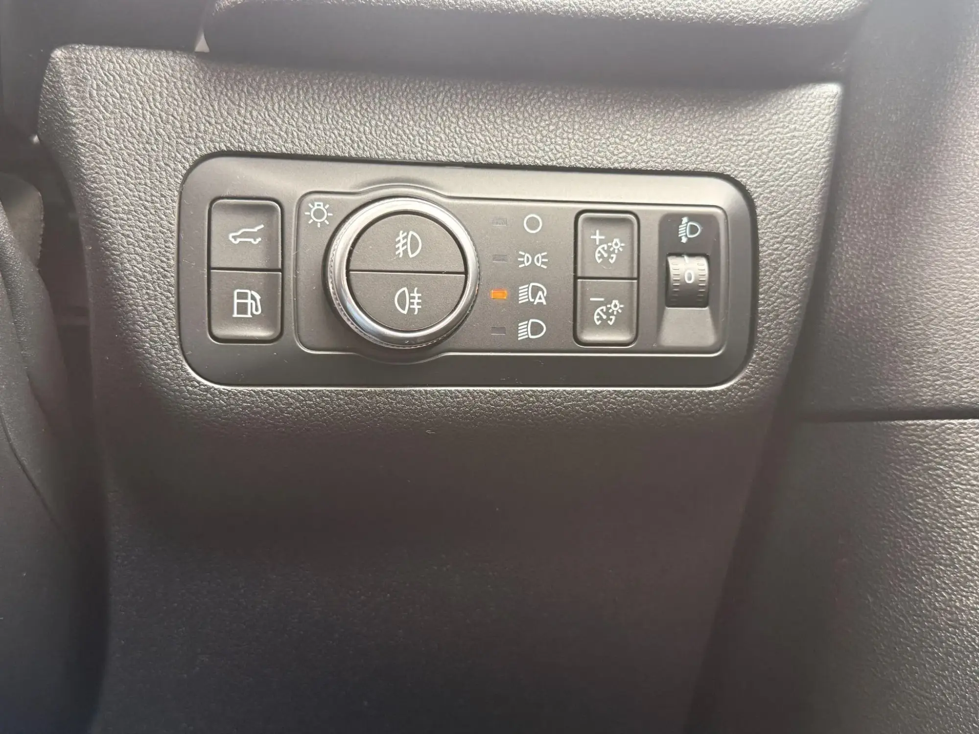 Ford Kuga Plug-In Hybrid Image 19 Ford Kuga Plug-In Hybrid Image 19