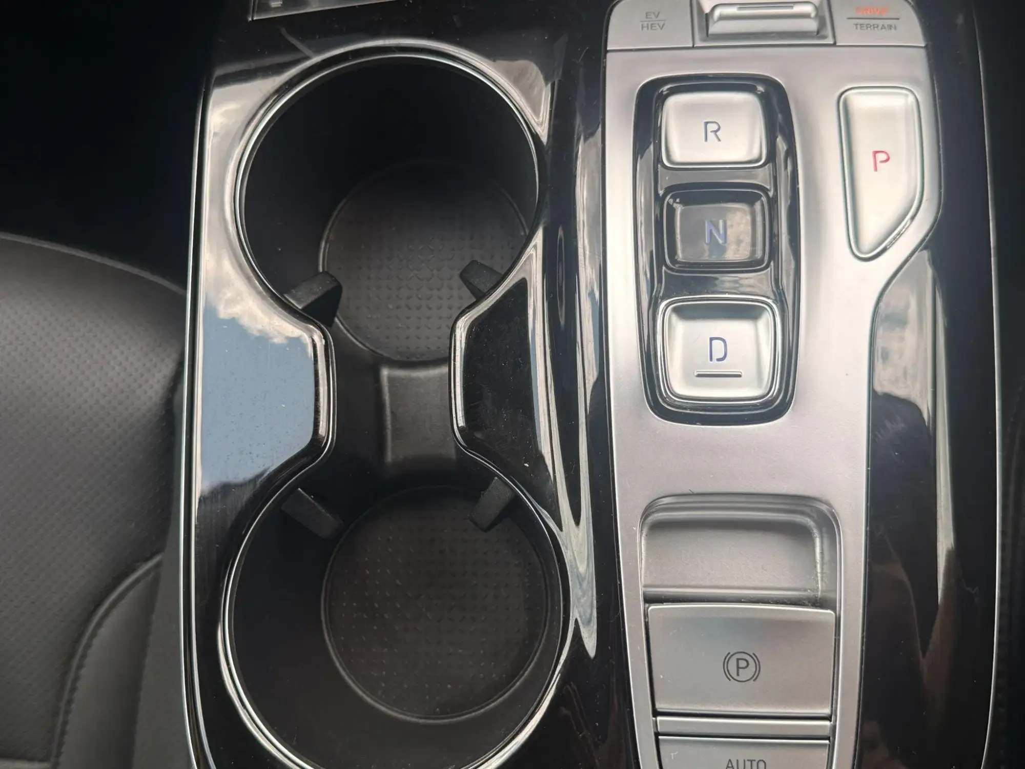 Hyundai TUCSON Plug-in Hybrid Image 10