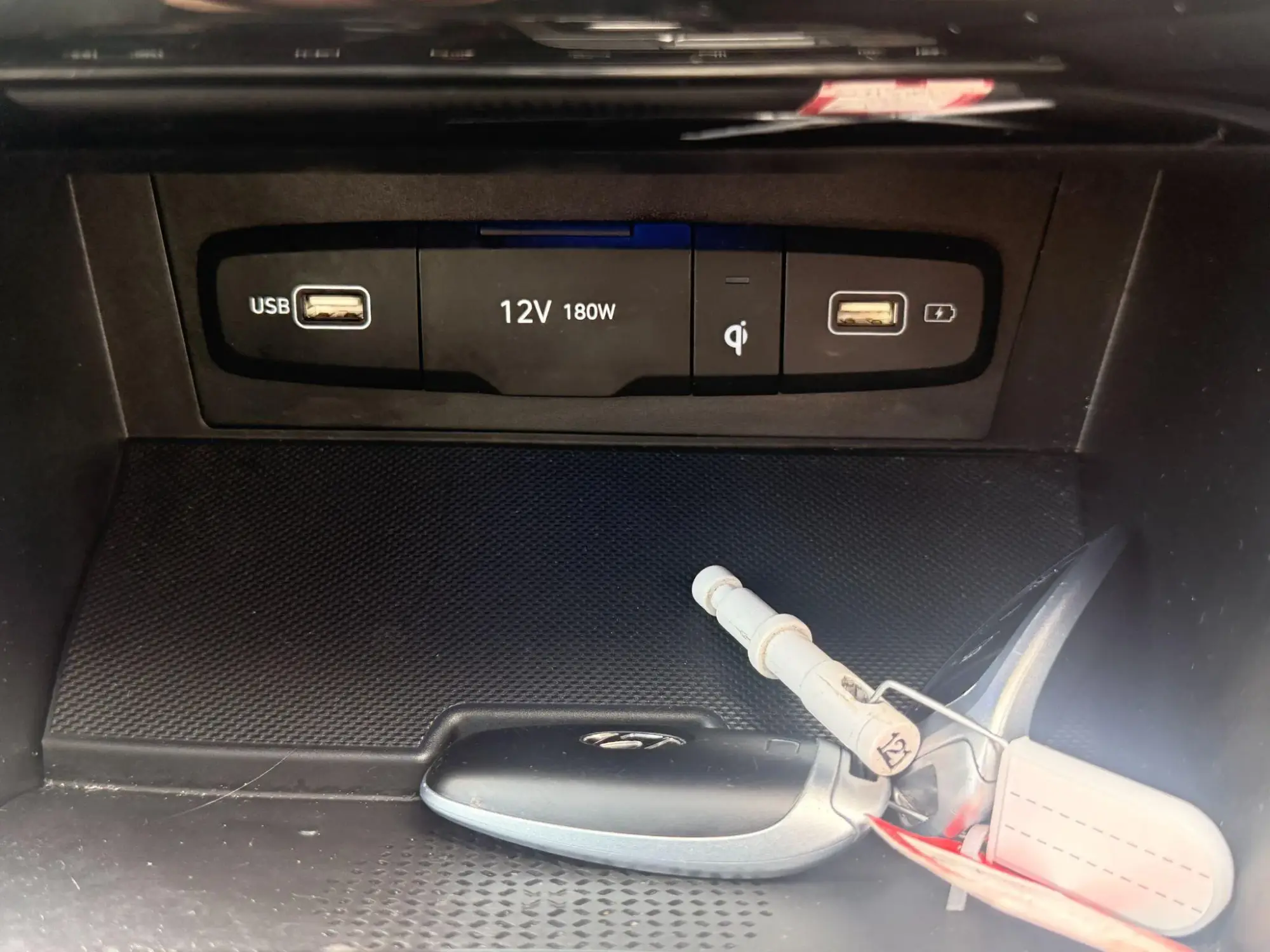 Hyundai TUCSON Plug-in Hybrid Image 14