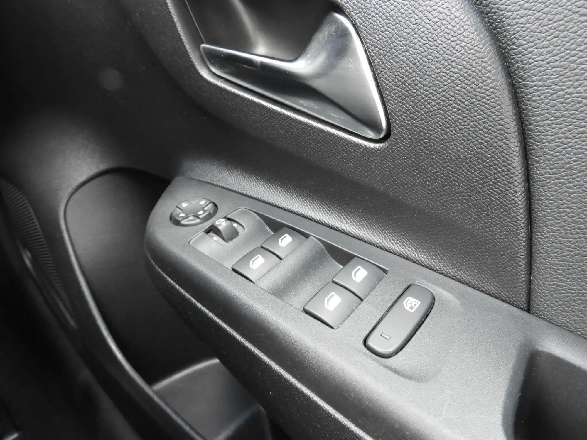 Vauxhall Corsa Image 15 Vauxhall Corsa Image 15