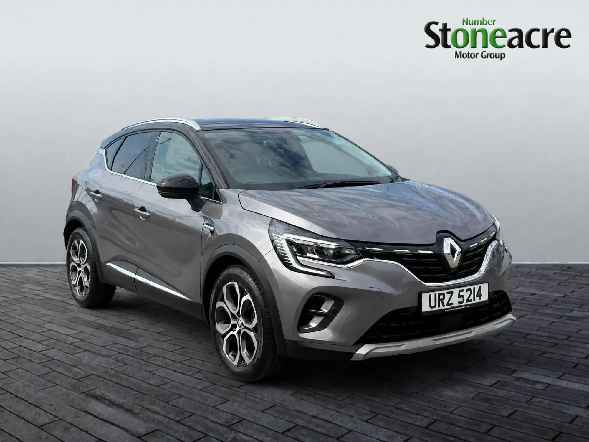 Renault Captur E-Tech Image 1