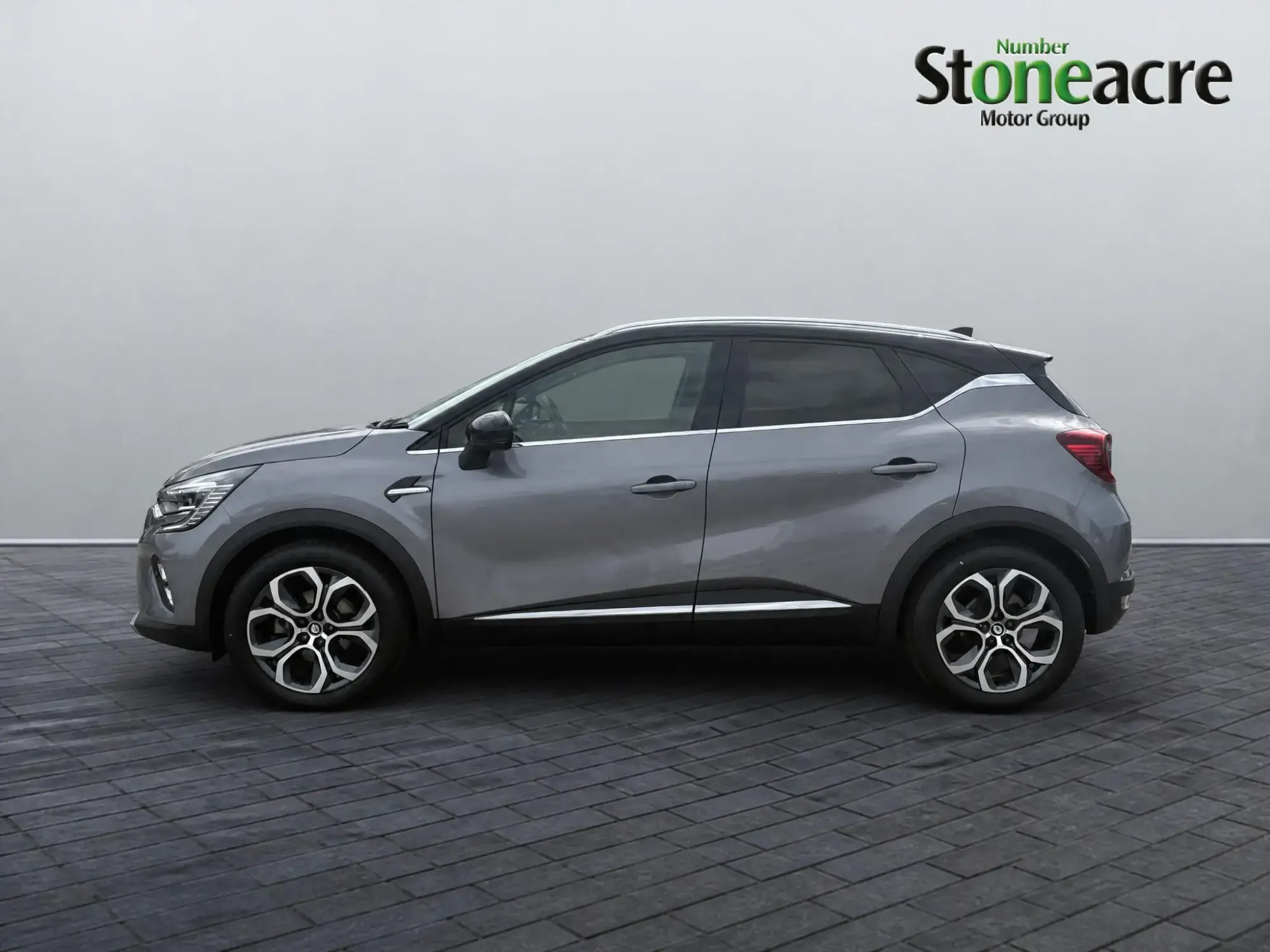 Renault Captur E-Tech Image 5