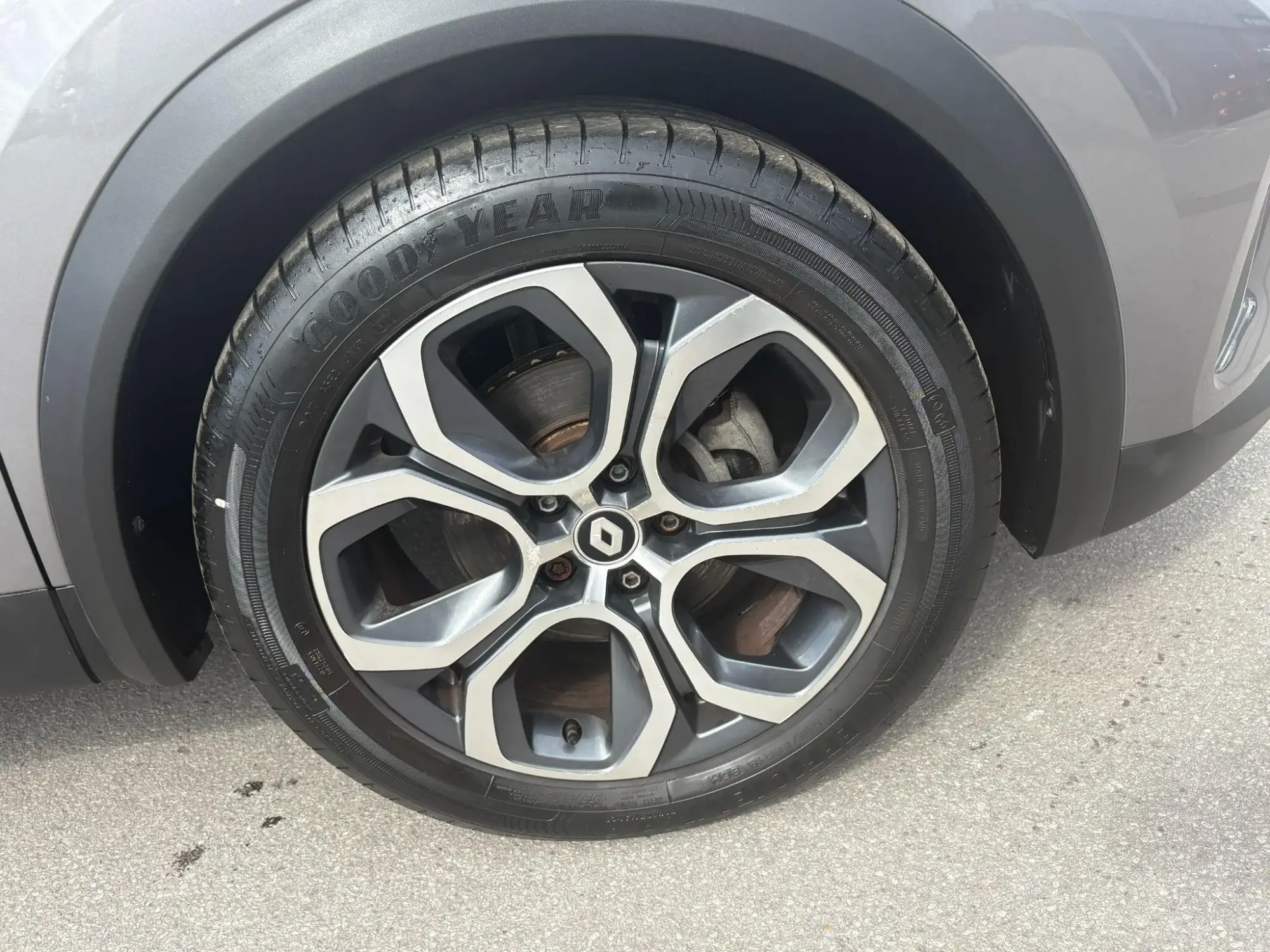 Renault Captur E-Tech Image 13
