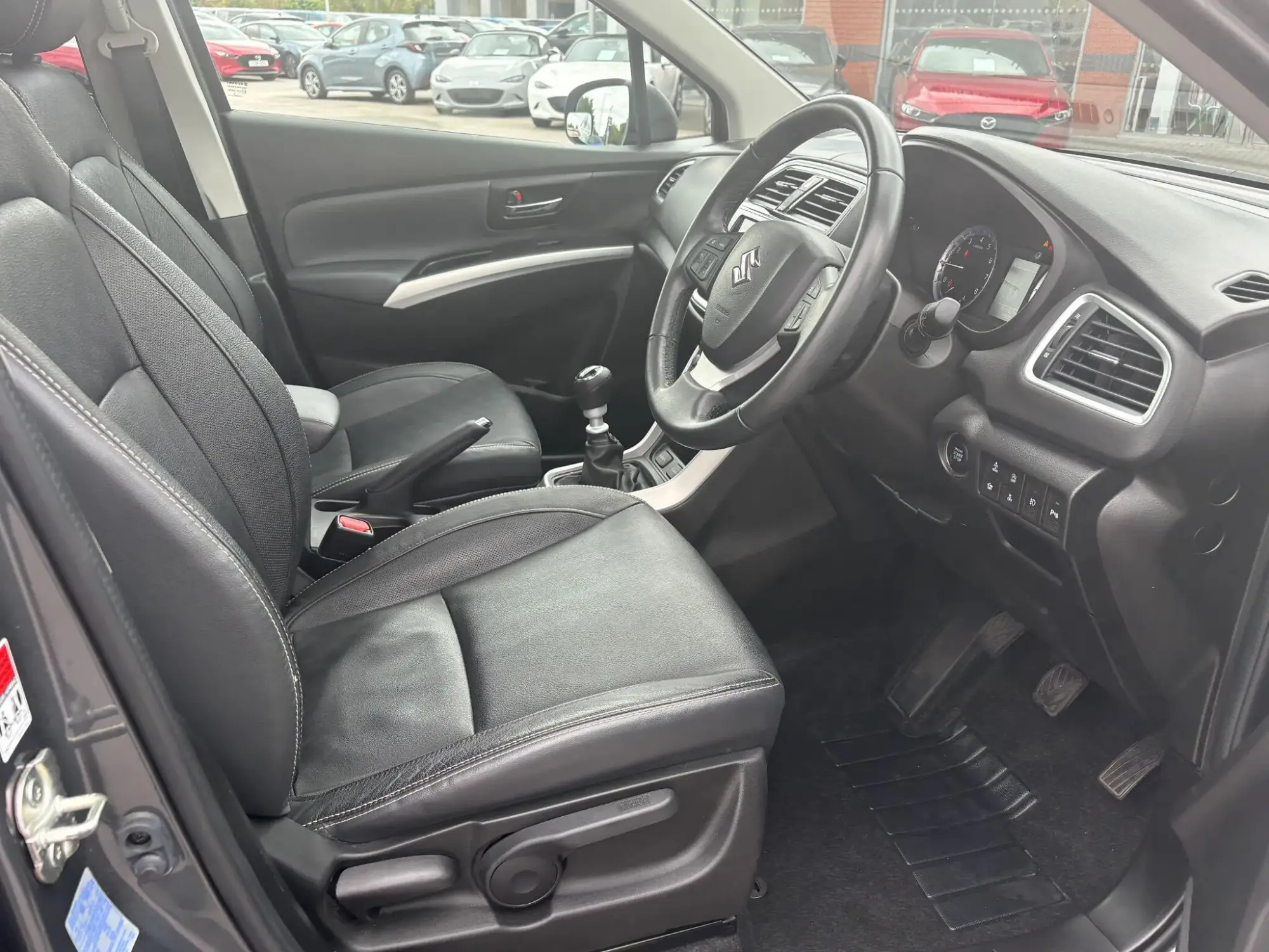 Suzuki SX4 S-Cross Image 10