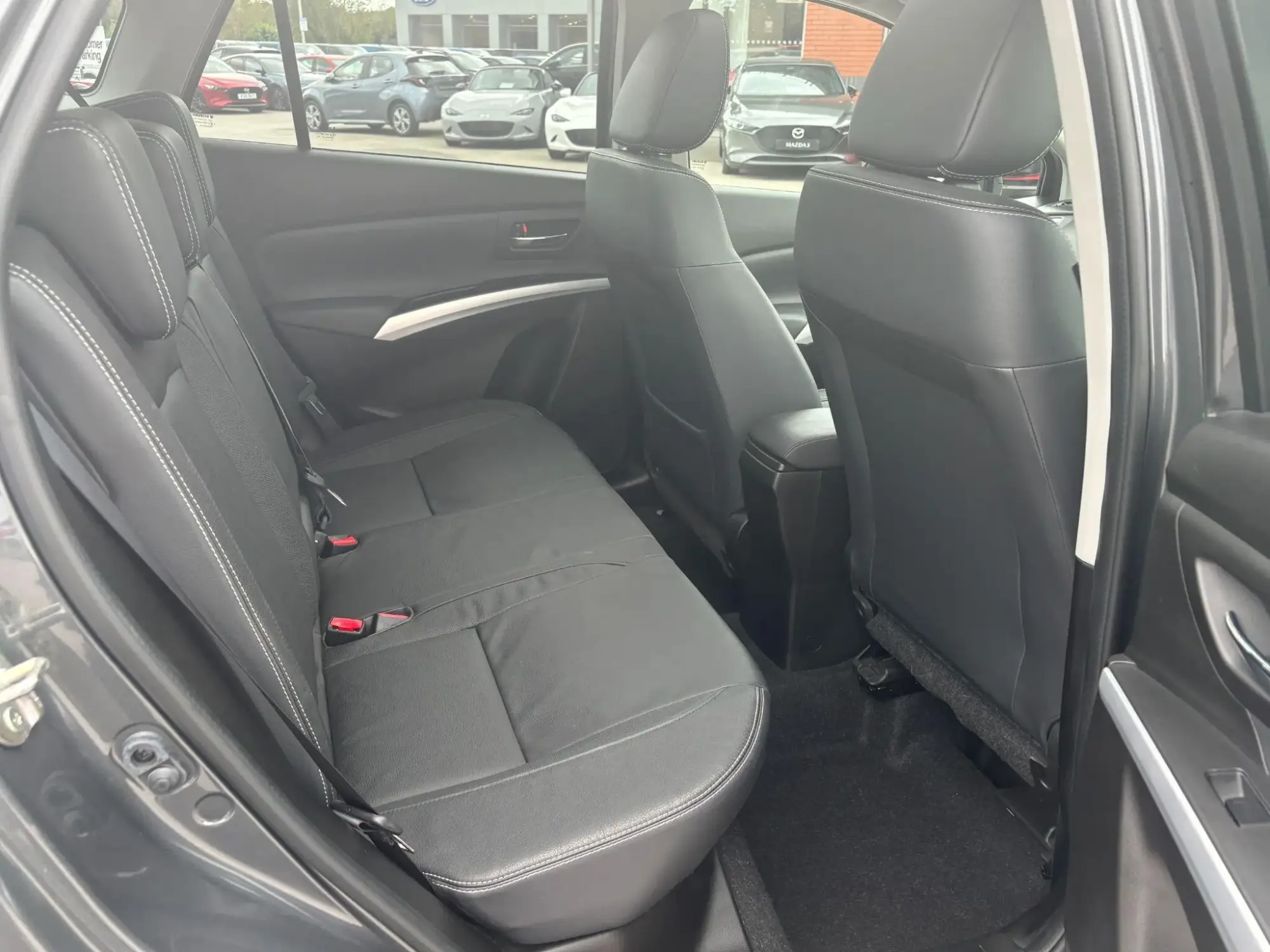 Suzuki SX4 S-Cross Image 11