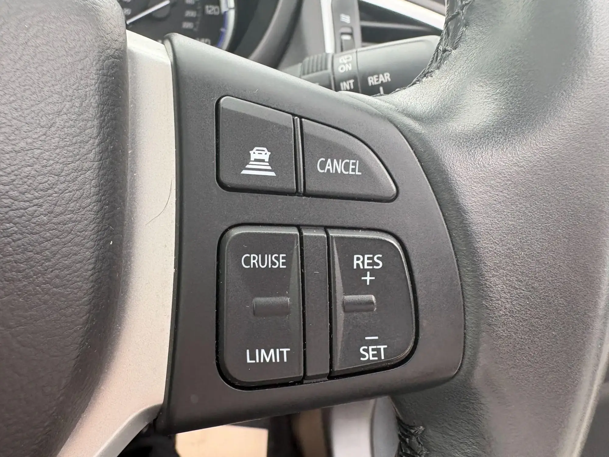Suzuki SX4 S-Cross Image 15