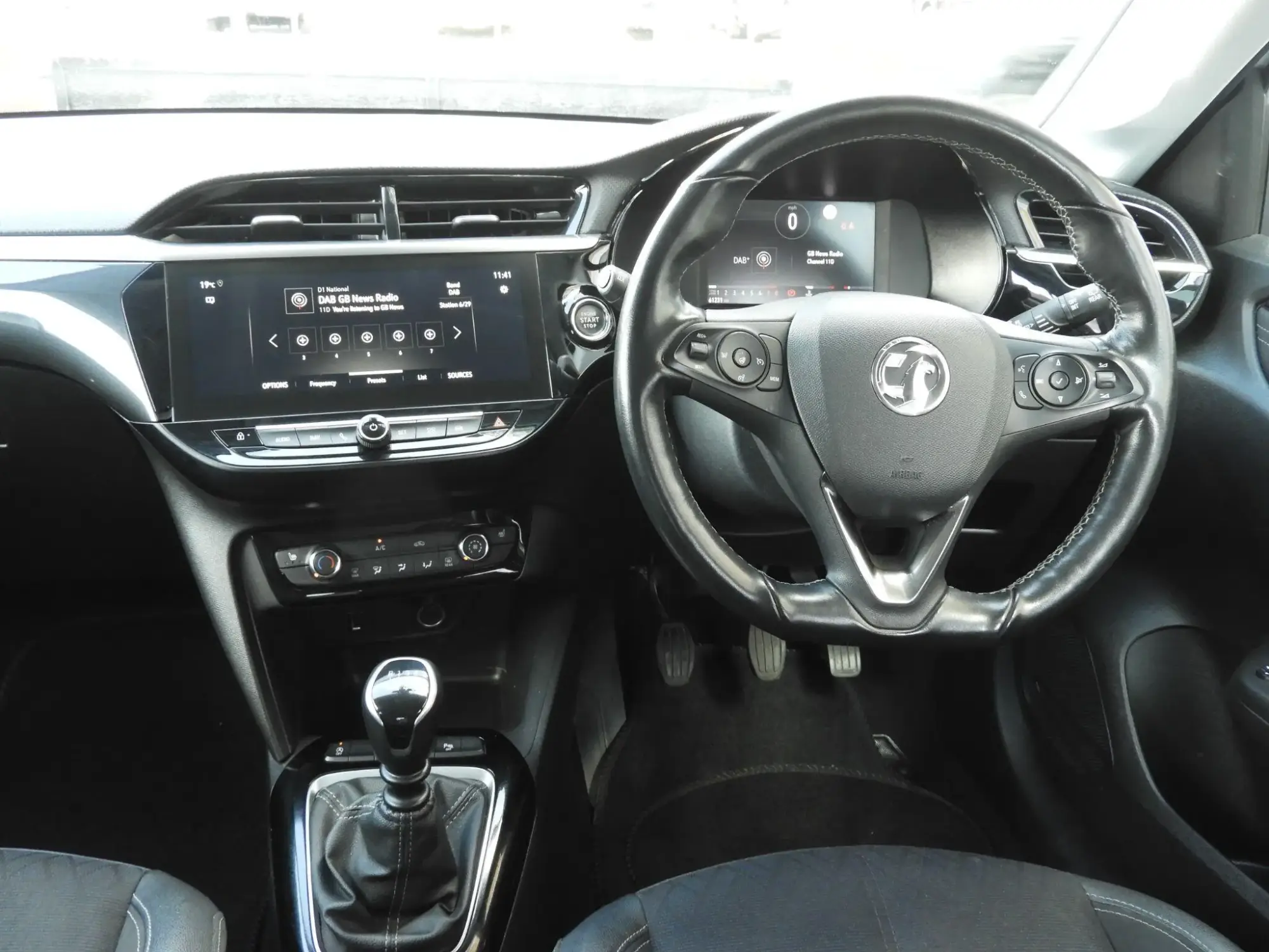 Vauxhall Corsa Image 12 Vauxhall Corsa Image 12