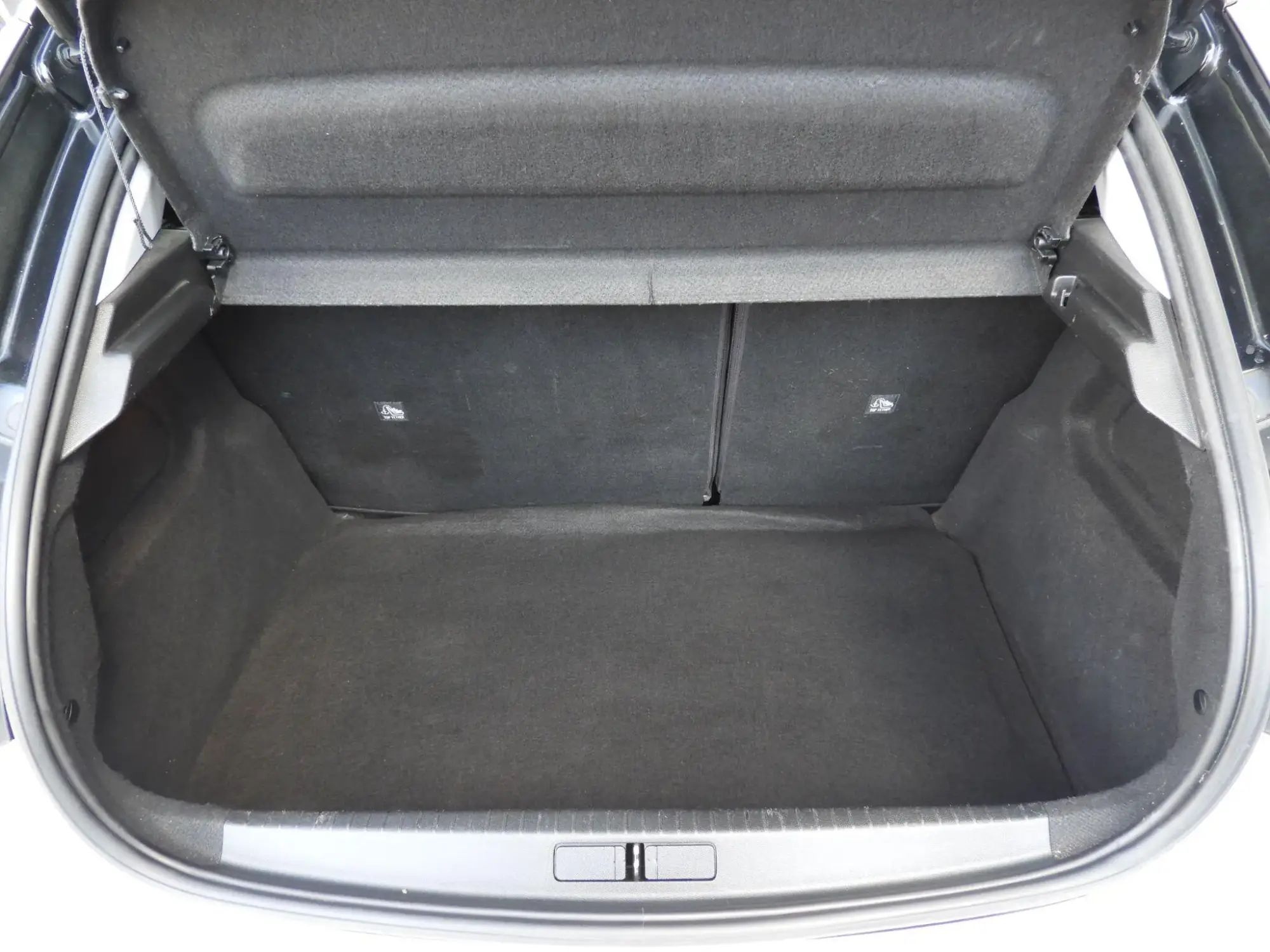 Vauxhall Corsa Image 28 Vauxhall Corsa Image 28