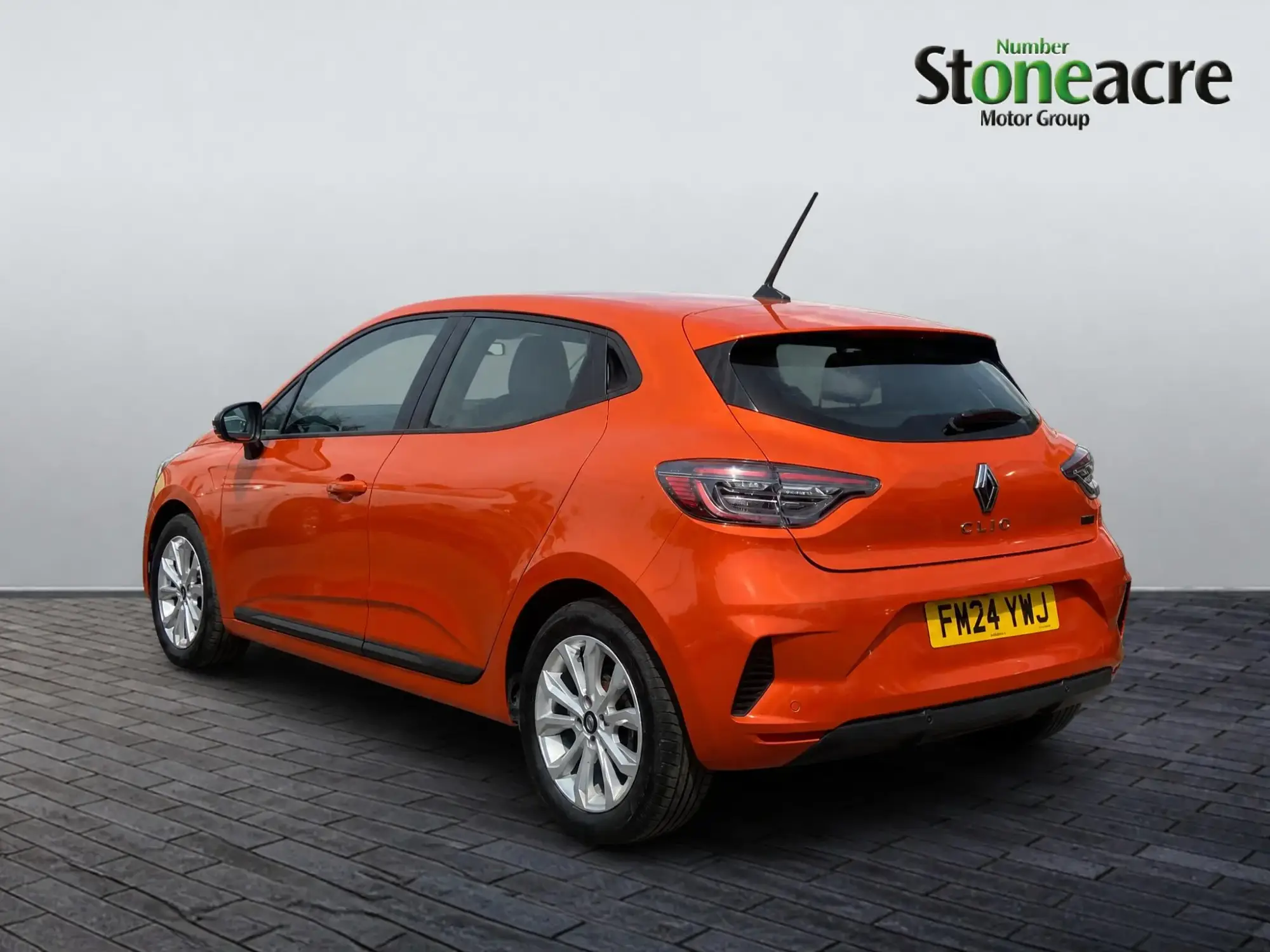 Renault Clio E-Tech Image 4