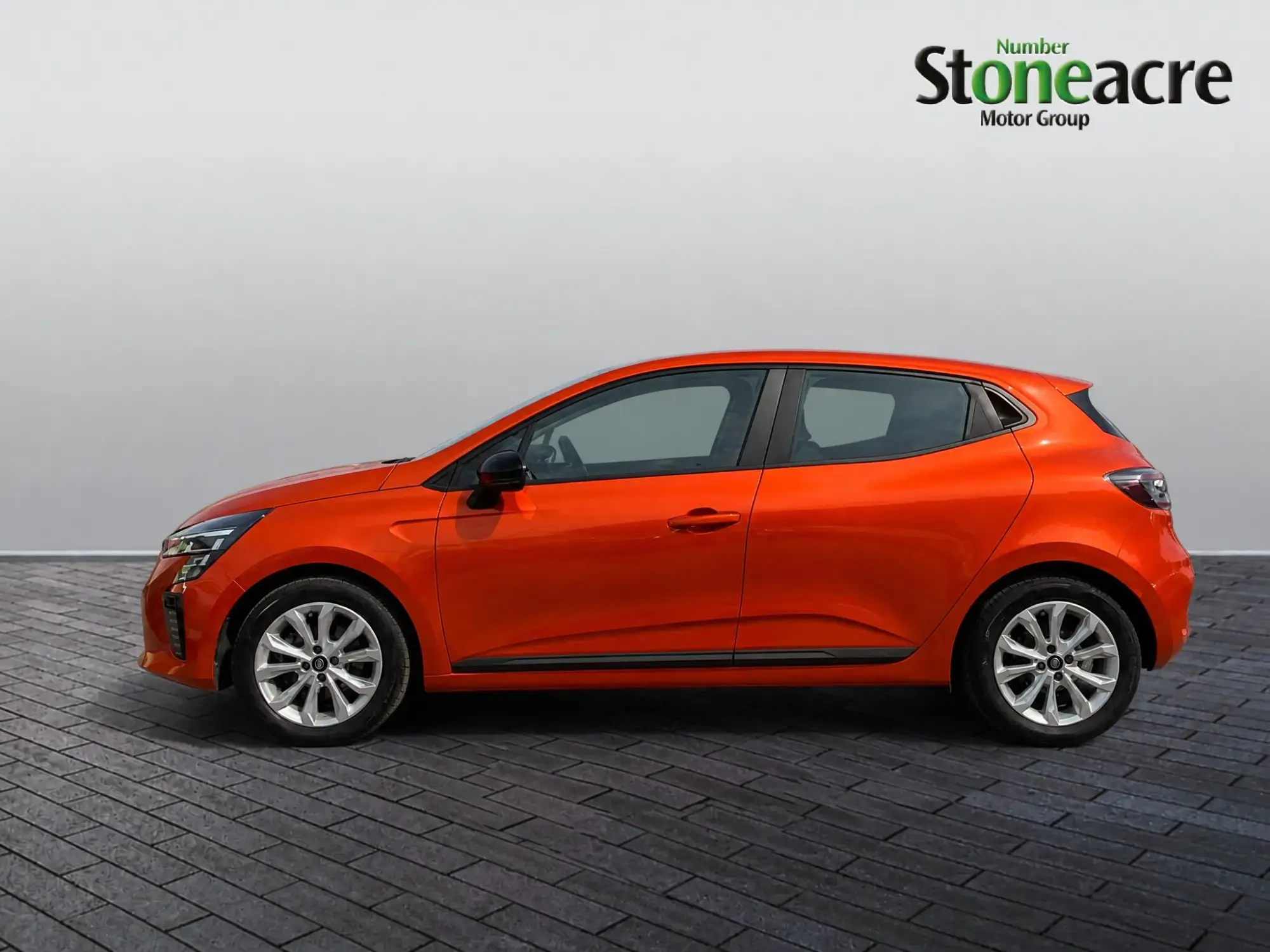 Renault Clio E-Tech Image 5