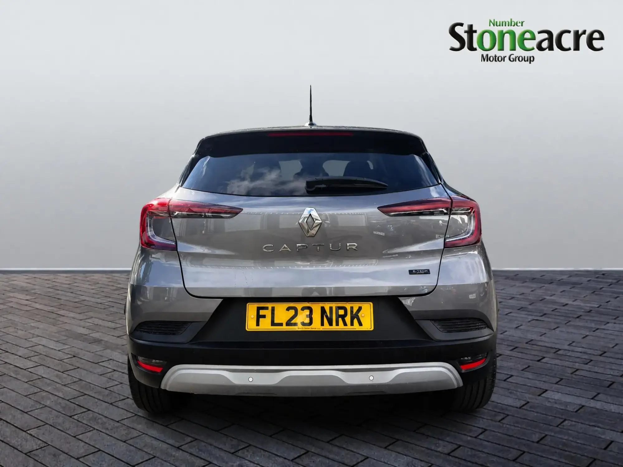 Renault Captur E-Tech Image 4