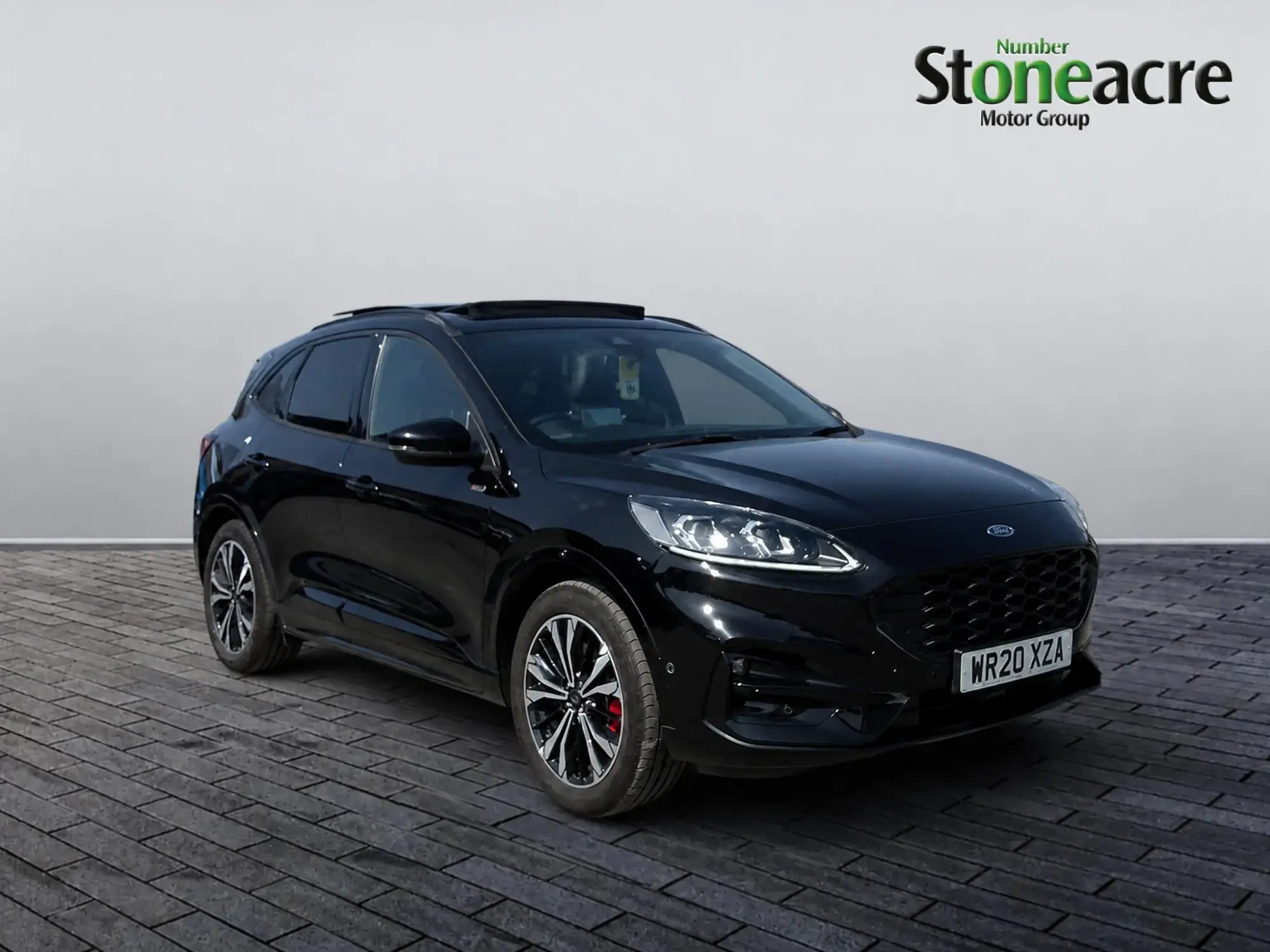 Ford Kuga Plug-In Hybrid Image 1 Ford Kuga Plug-In Hybrid Image 1