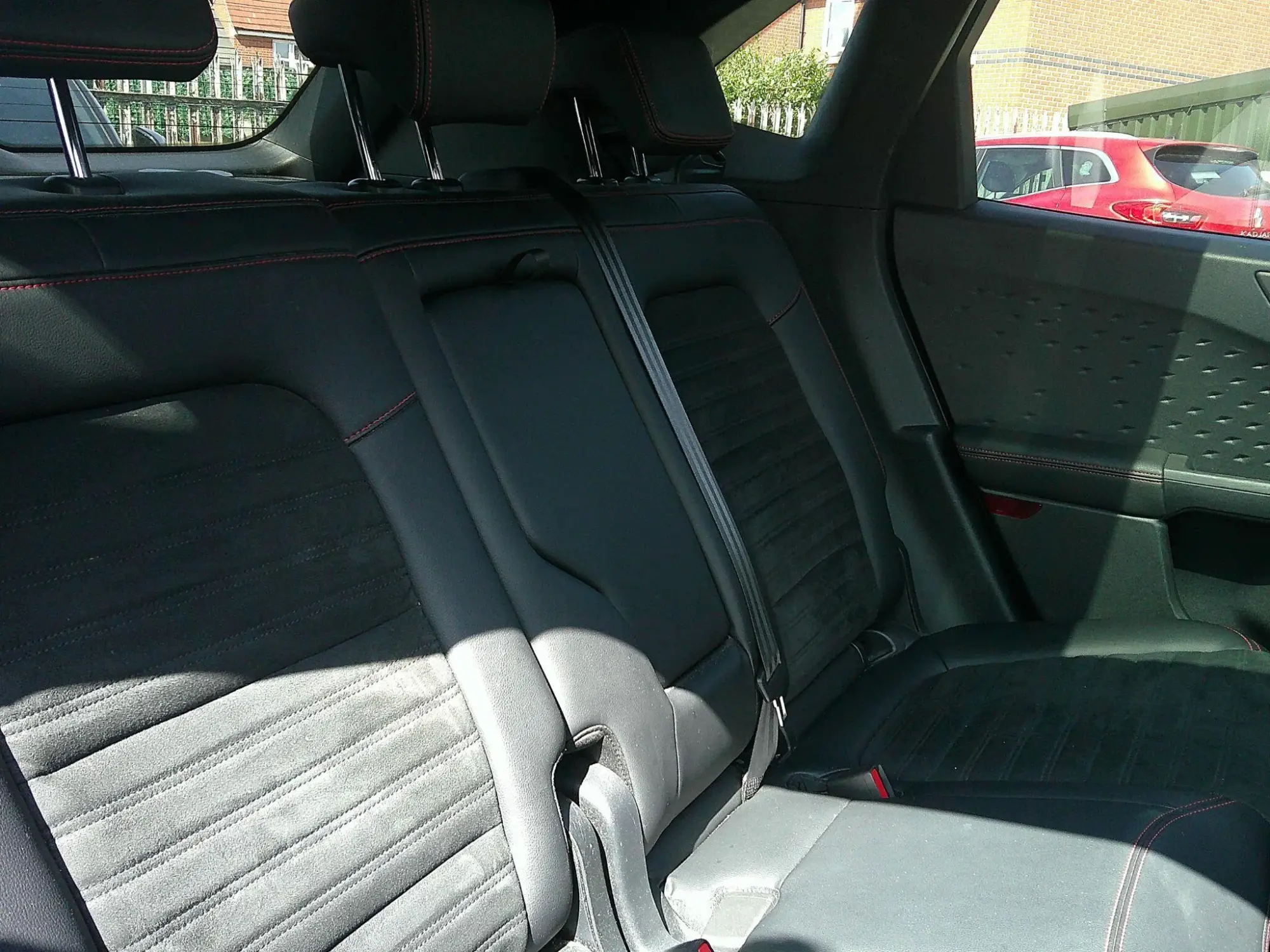 Ford Kuga Plug-In Hybrid Image 12 Ford Kuga Plug-In Hybrid Image 12