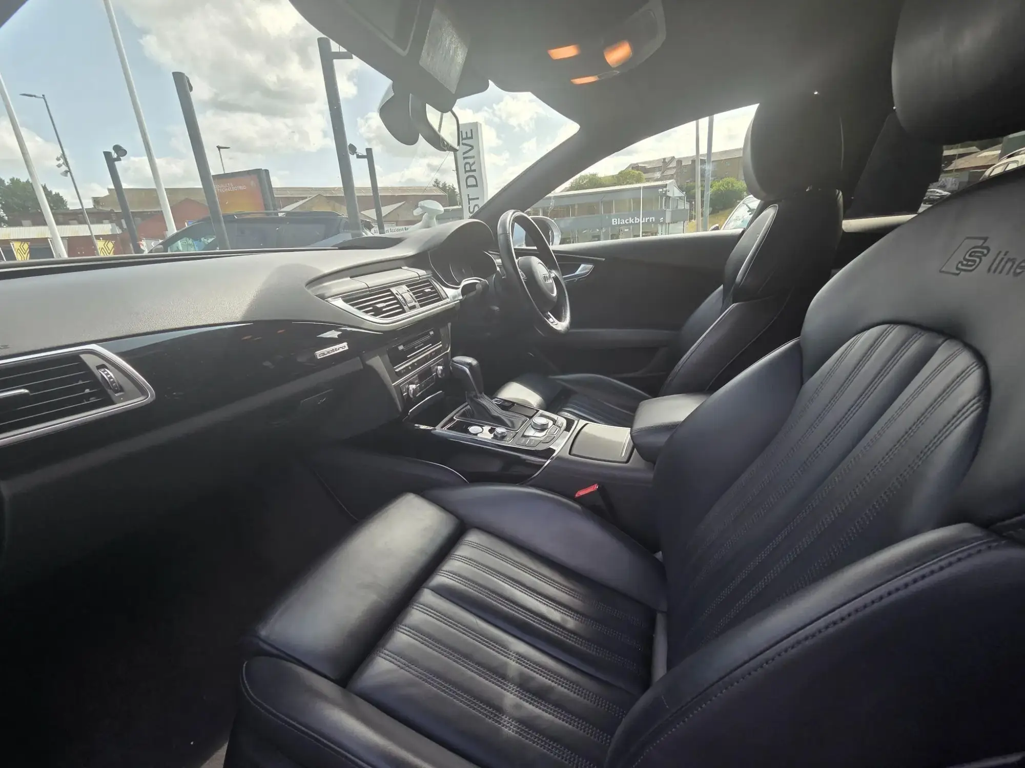 Audi A7 Image 18 Audi A7 Image 18