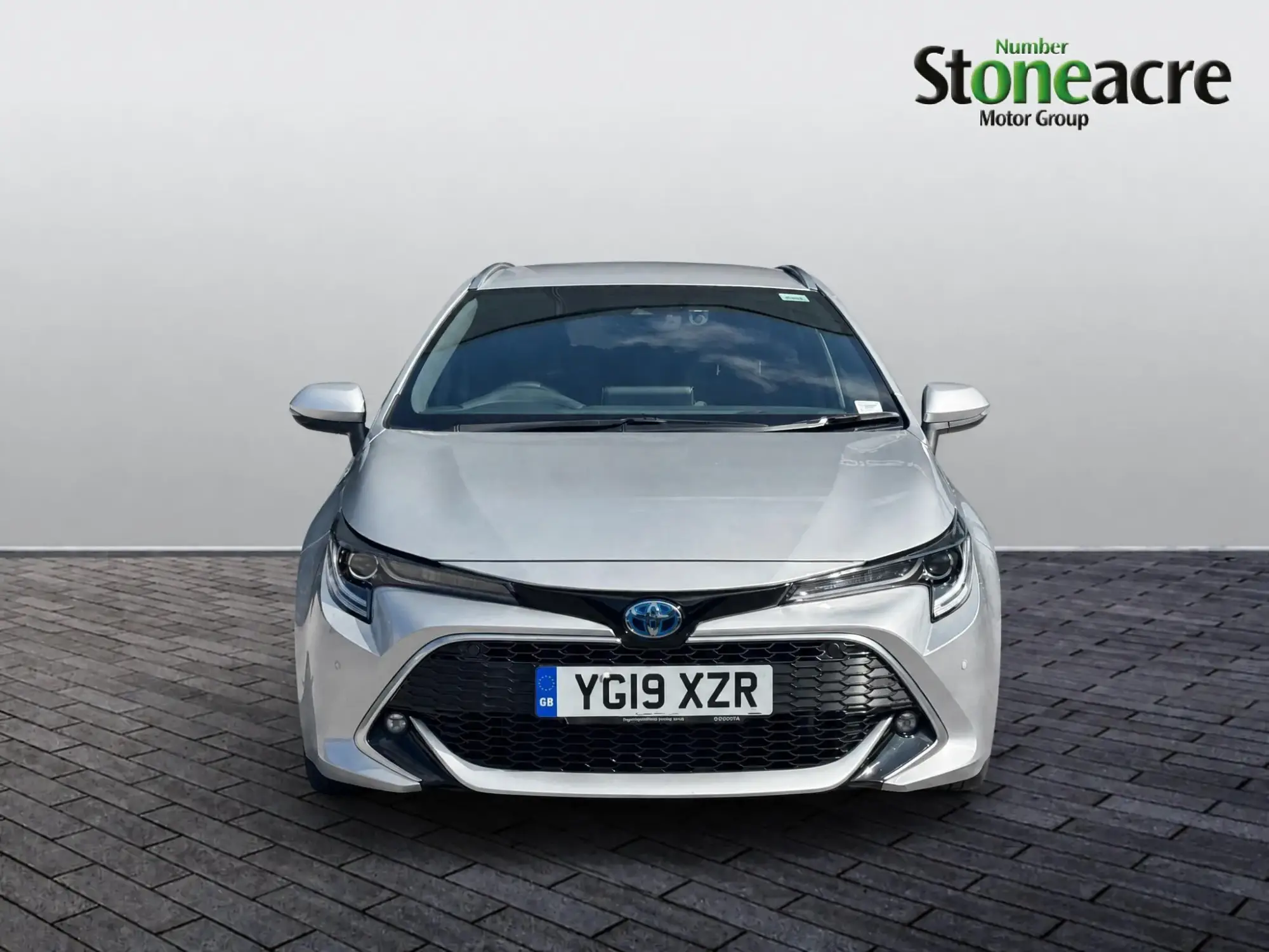 Toyota Corolla Touring Sports Image 2