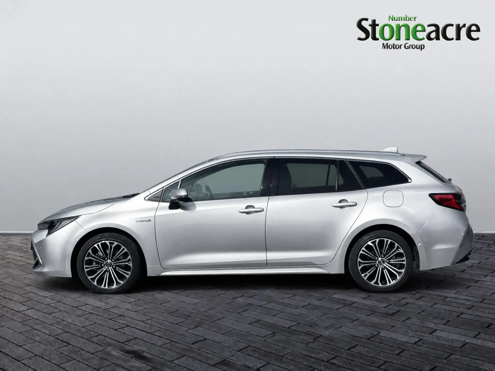Toyota Corolla Touring Sports Image 4