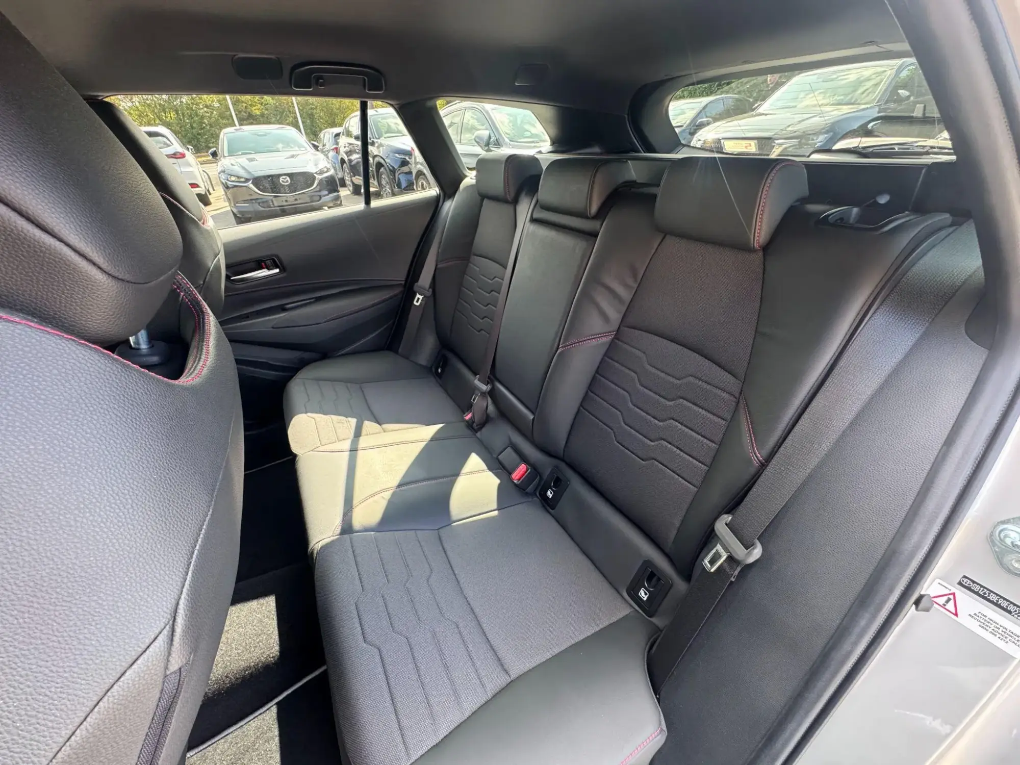 Toyota Corolla Touring Sports Image 19