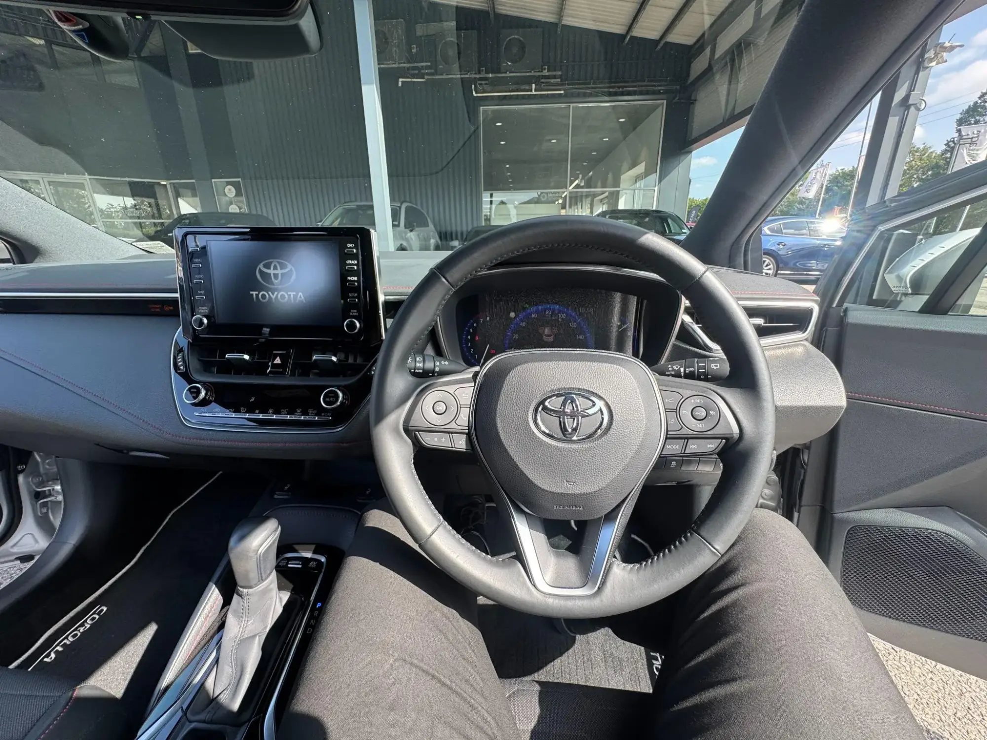 Toyota Corolla Touring Sports Image 25