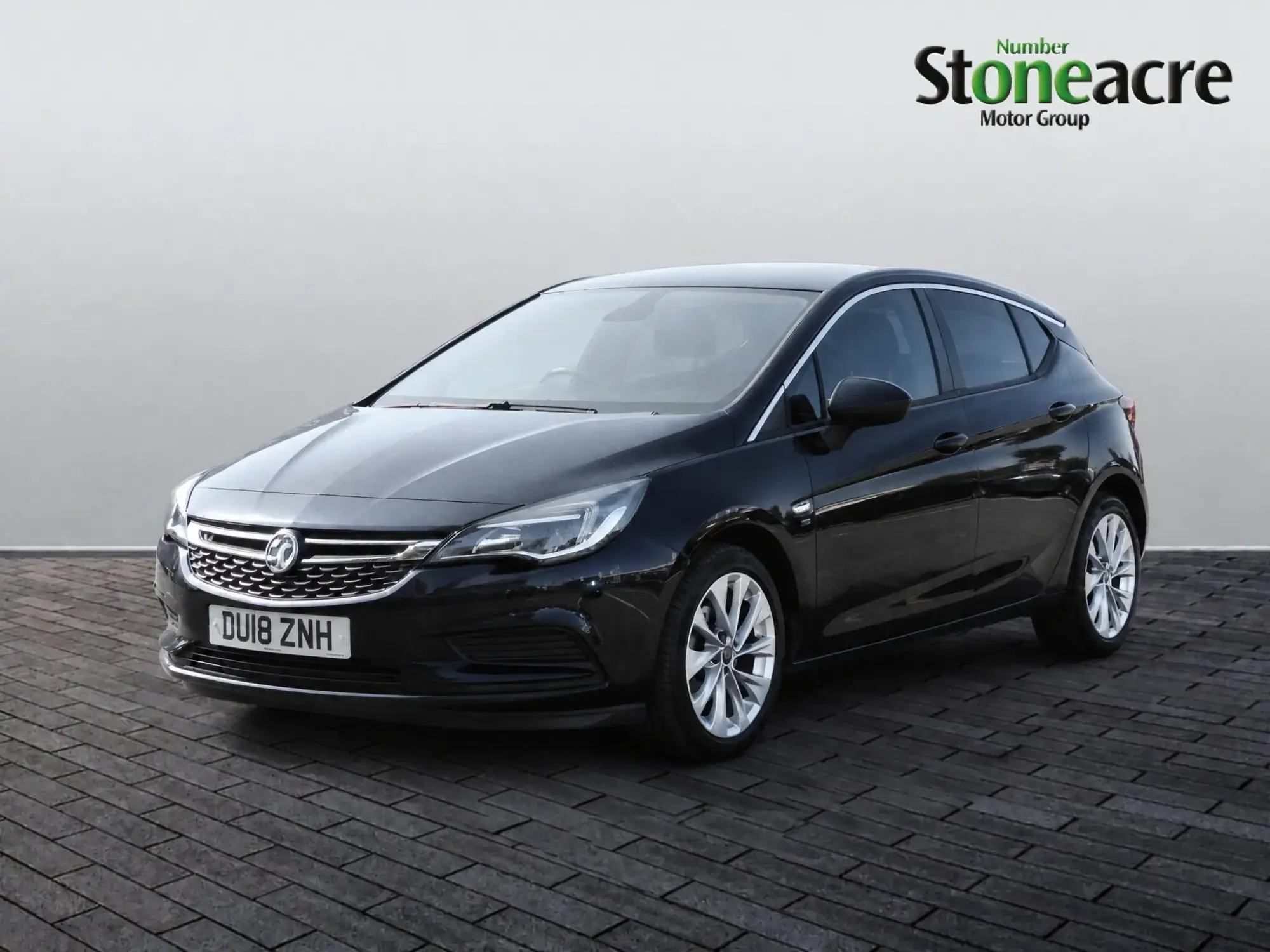 Vauxhall Astra Image 8 Vauxhall Astra Image 8