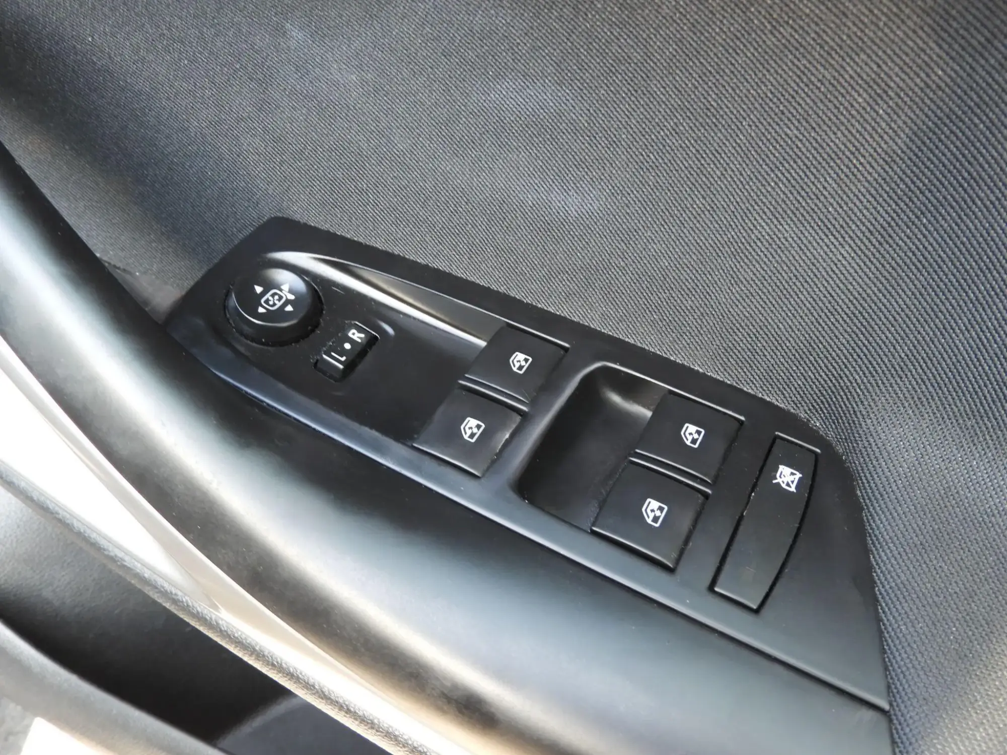 Vauxhall Astra Image 16 Vauxhall Astra Image 16