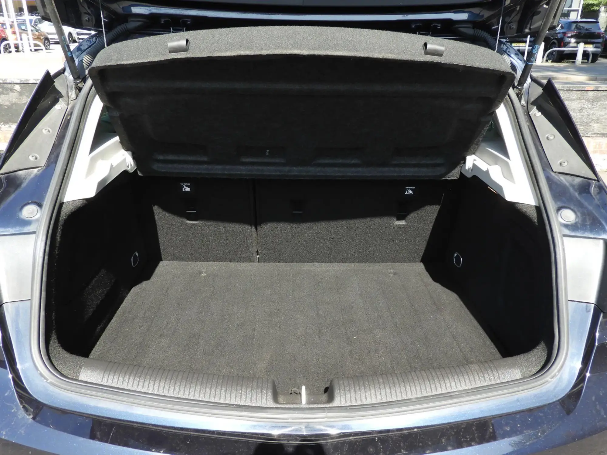 Vauxhall Astra Image 28 Vauxhall Astra Image 28