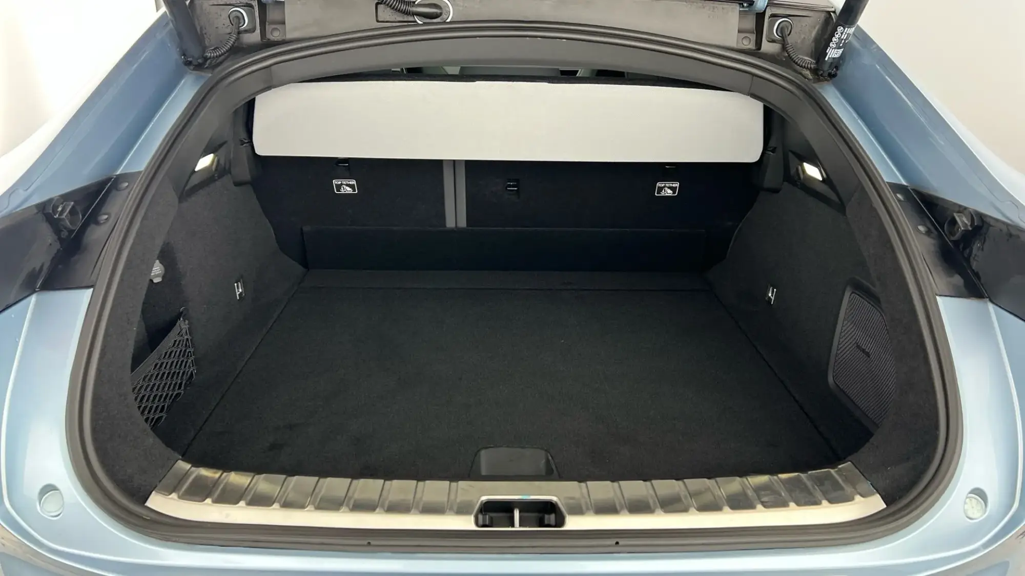 Polestar 4 SUV Image 28 Polestar 4 SUV Image 28