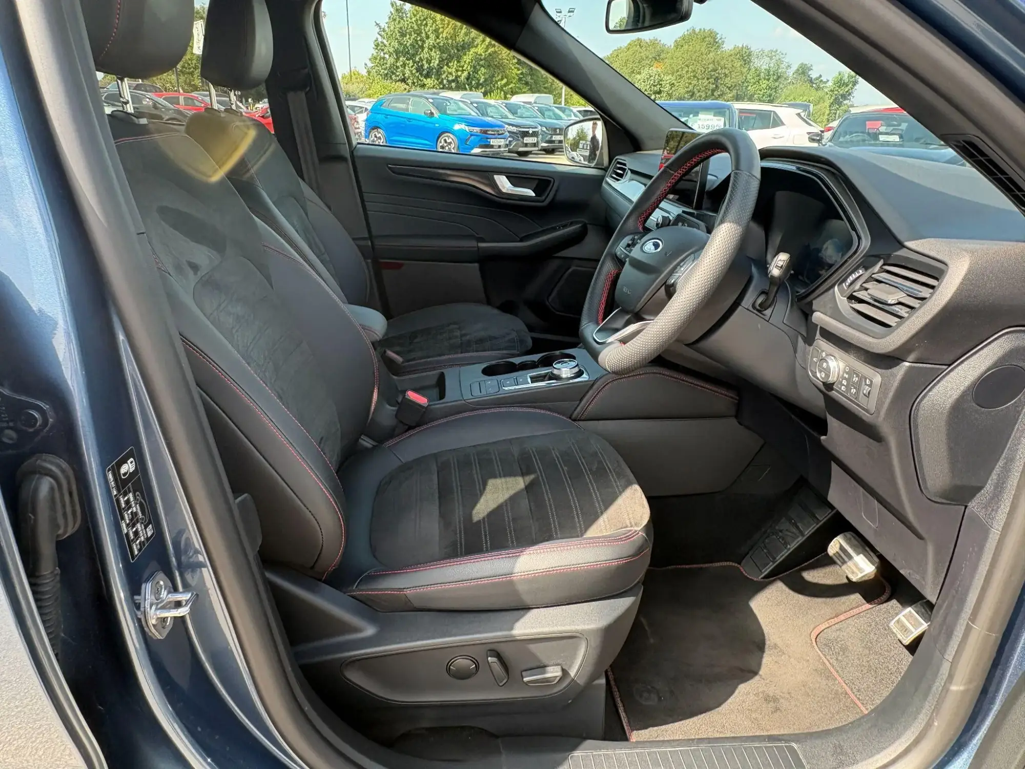 Ford Kuga Hybrid Image 10 Ford Kuga Hybrid Image 10