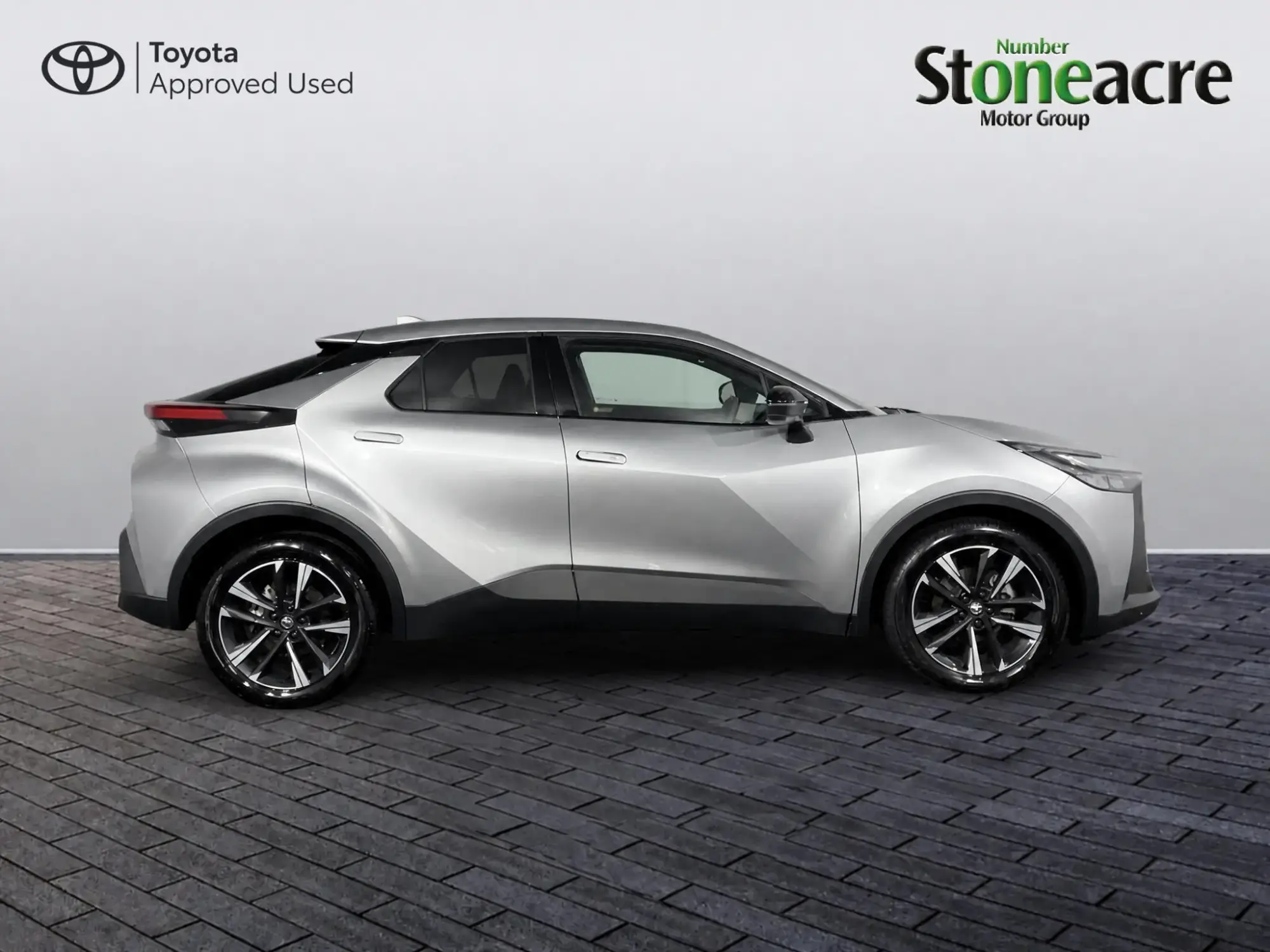 Toyota C-HR Self-Charging Hybrid Image 2 Toyota C-HR Self-Charging Hybrid Image 2