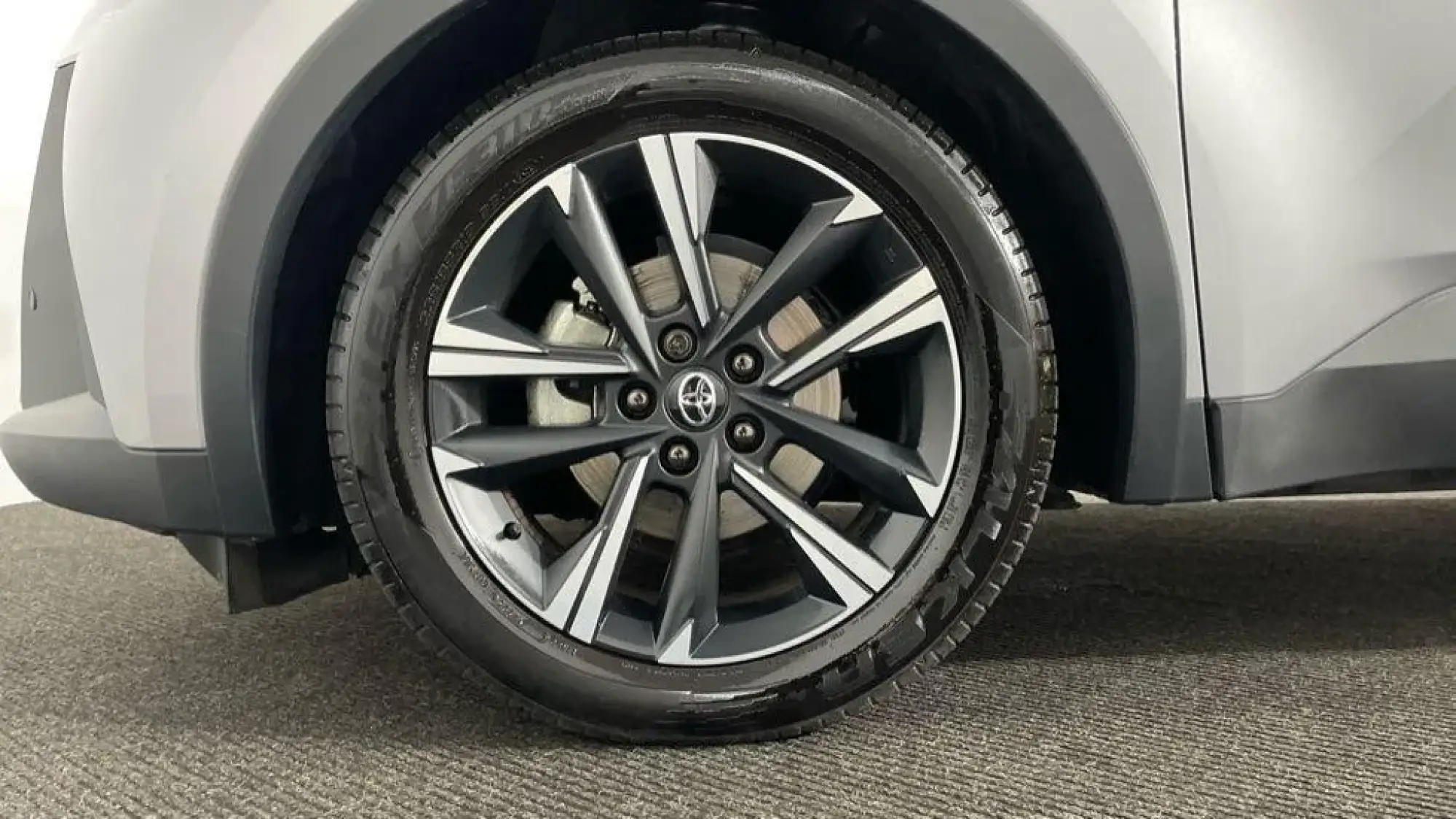 Toyota C-HR Self-Charging Hybrid Image 9 Toyota C-HR Self-Charging Hybrid Image 9