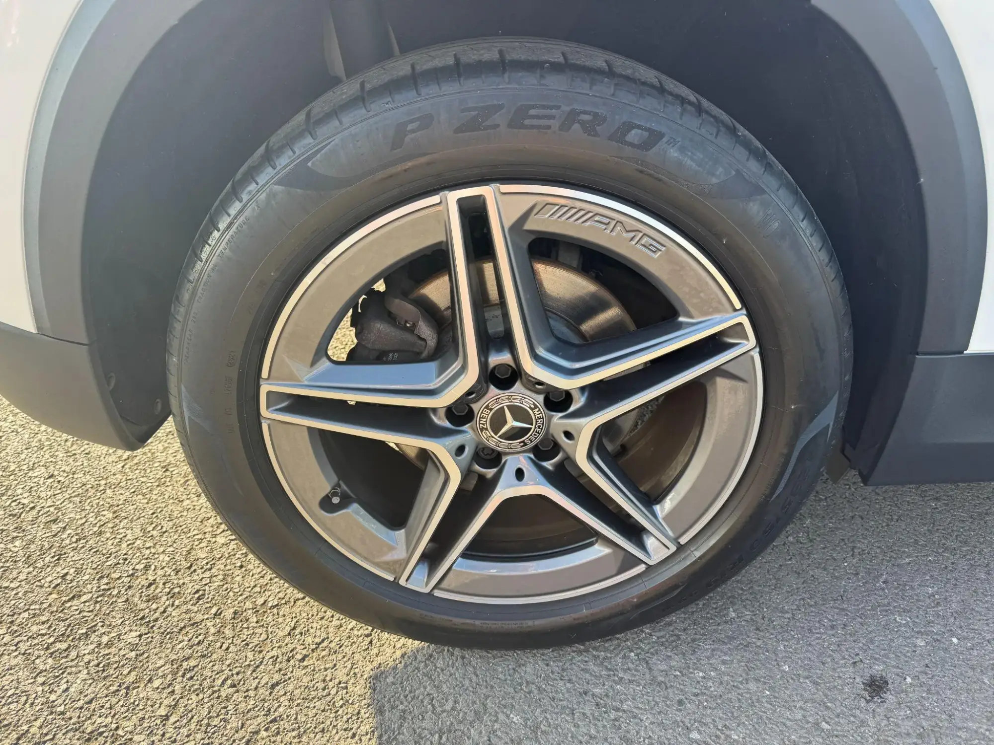 Mercedes-Benz GLA Image 9
