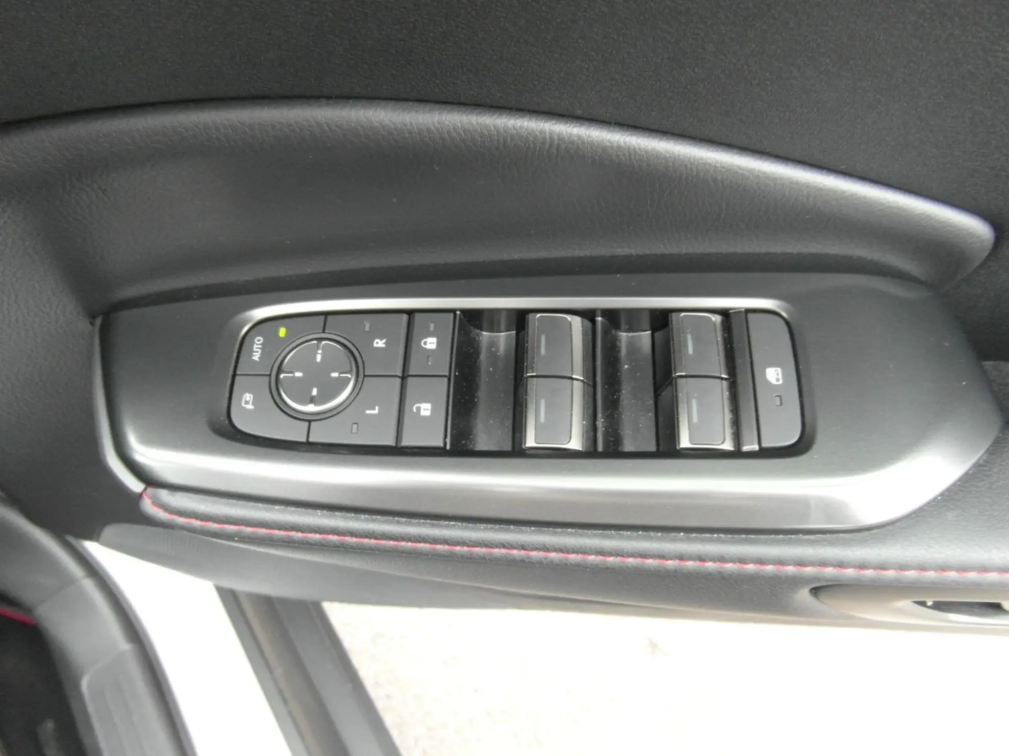 Lexus LBX Image 20 Lexus LBX Image 20