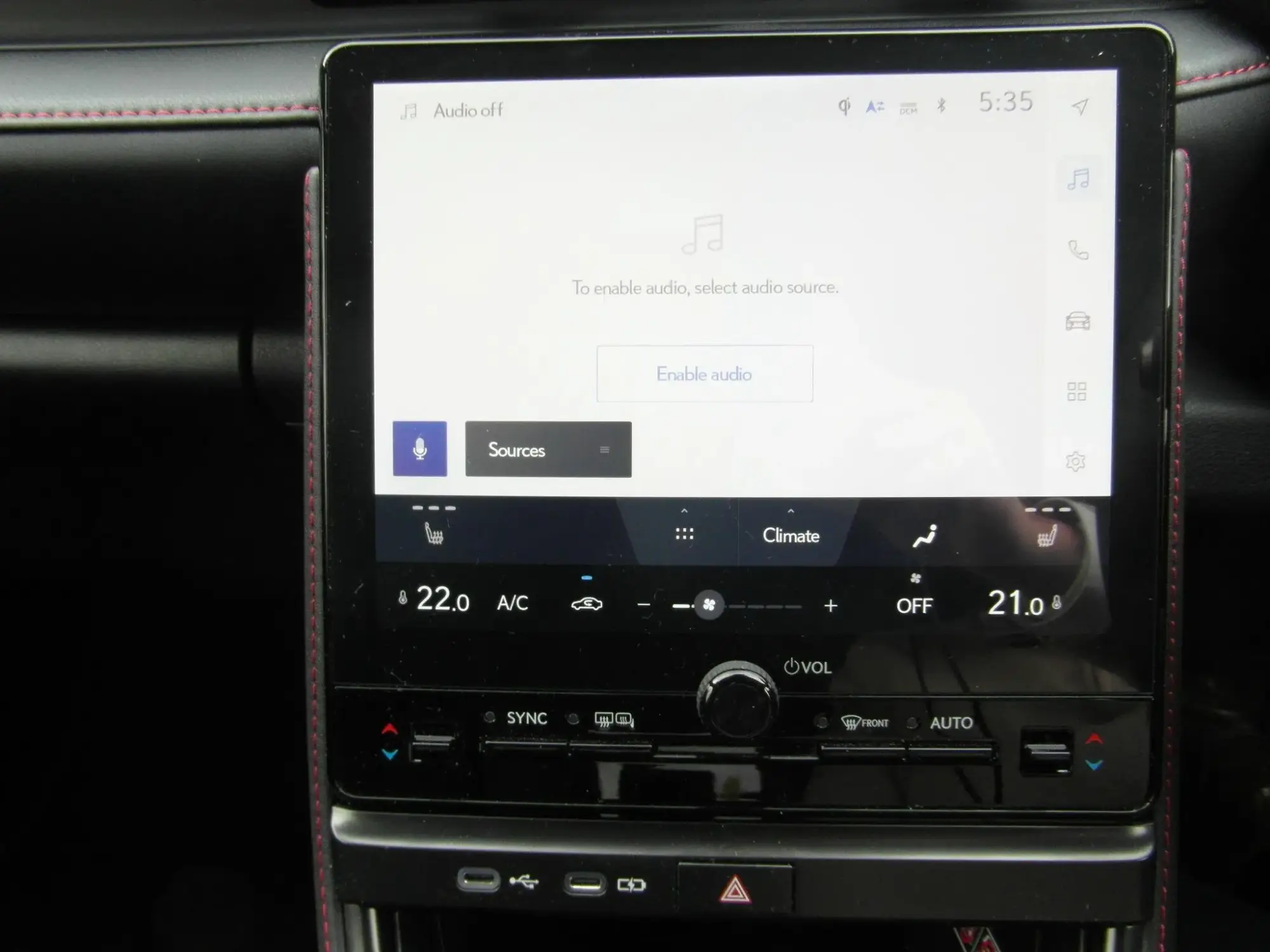 Lexus LBX Image 27 Lexus LBX Image 27