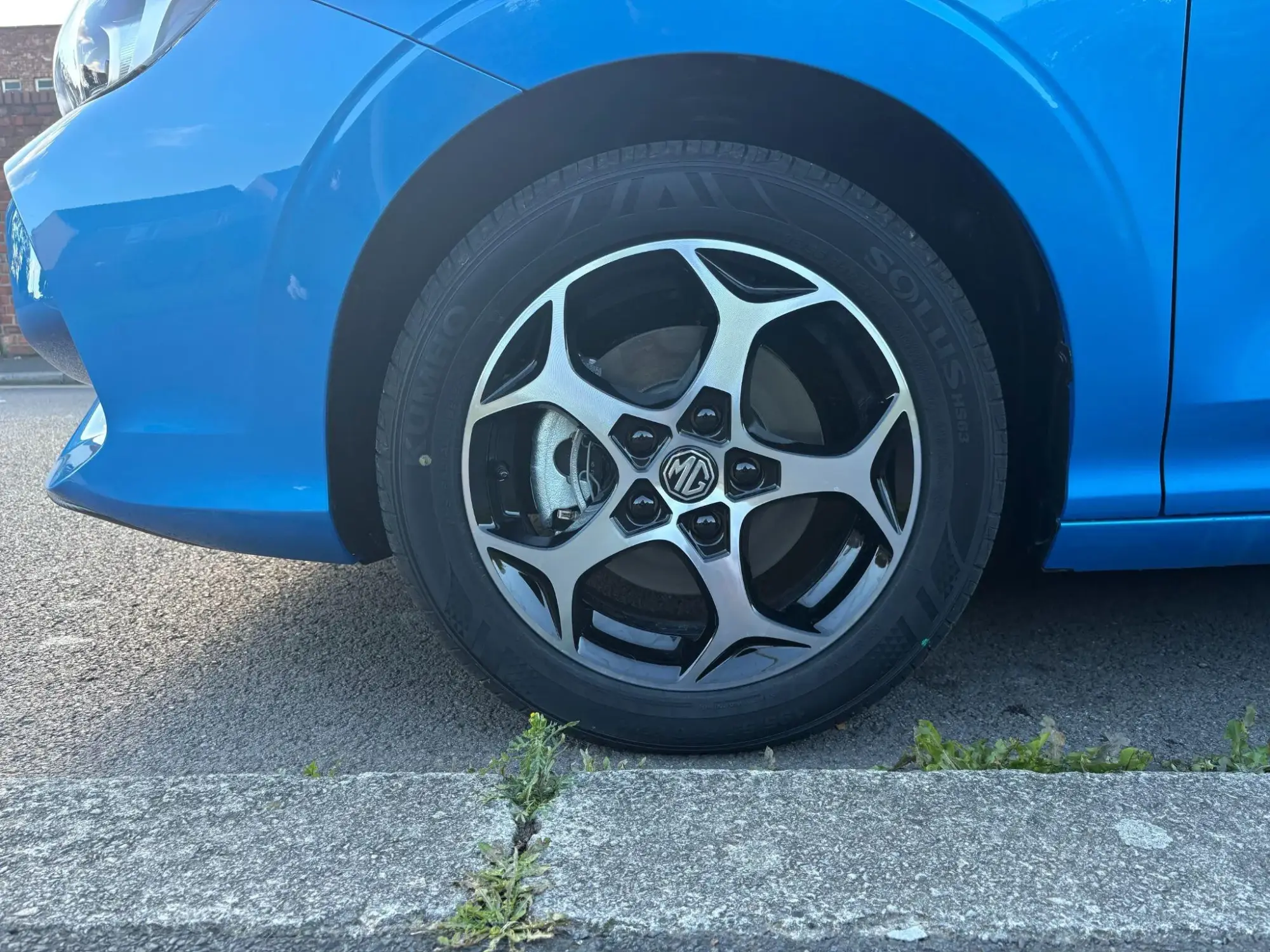 MG3 Hybrid+ Image 13