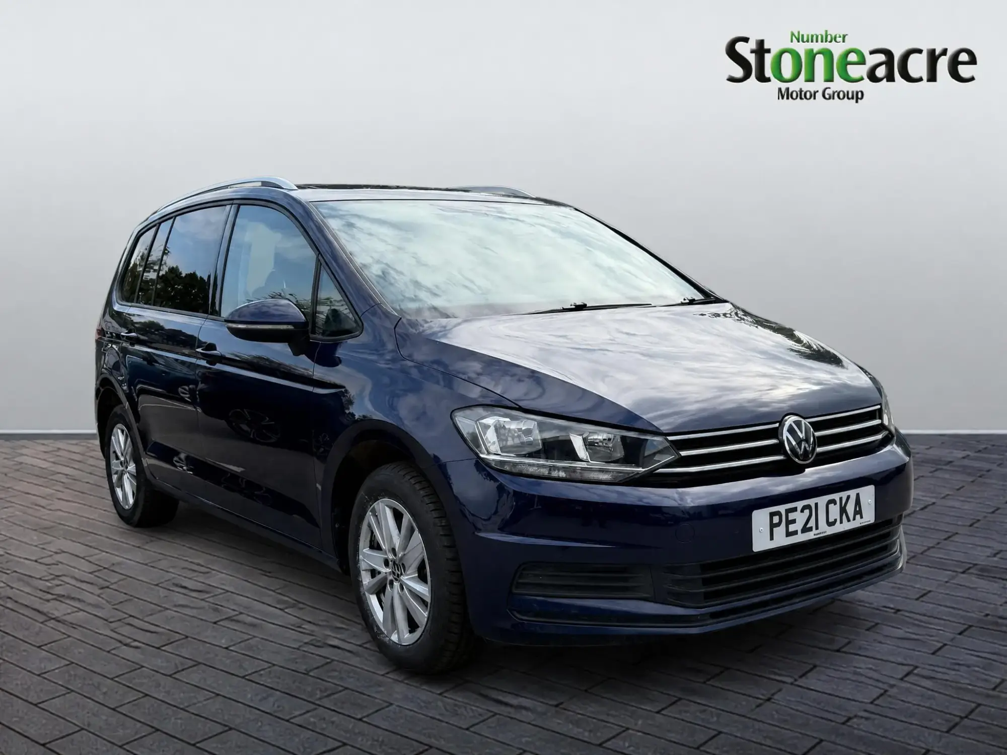Volkswagen Touran Image 1 Volkswagen Touran Image 1