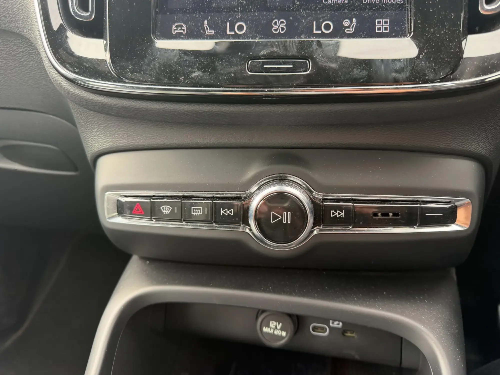 Volvo XC40 Image 14 Volvo XC40 Image 14