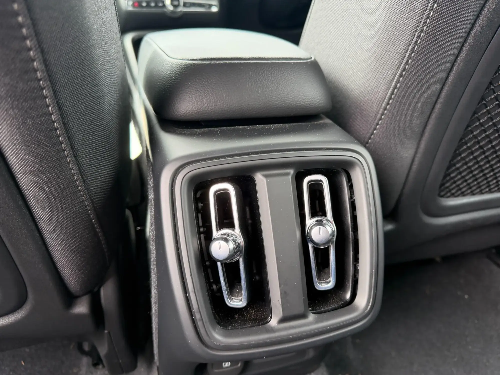 Volvo XC40 Image 16 Volvo XC40 Image 16