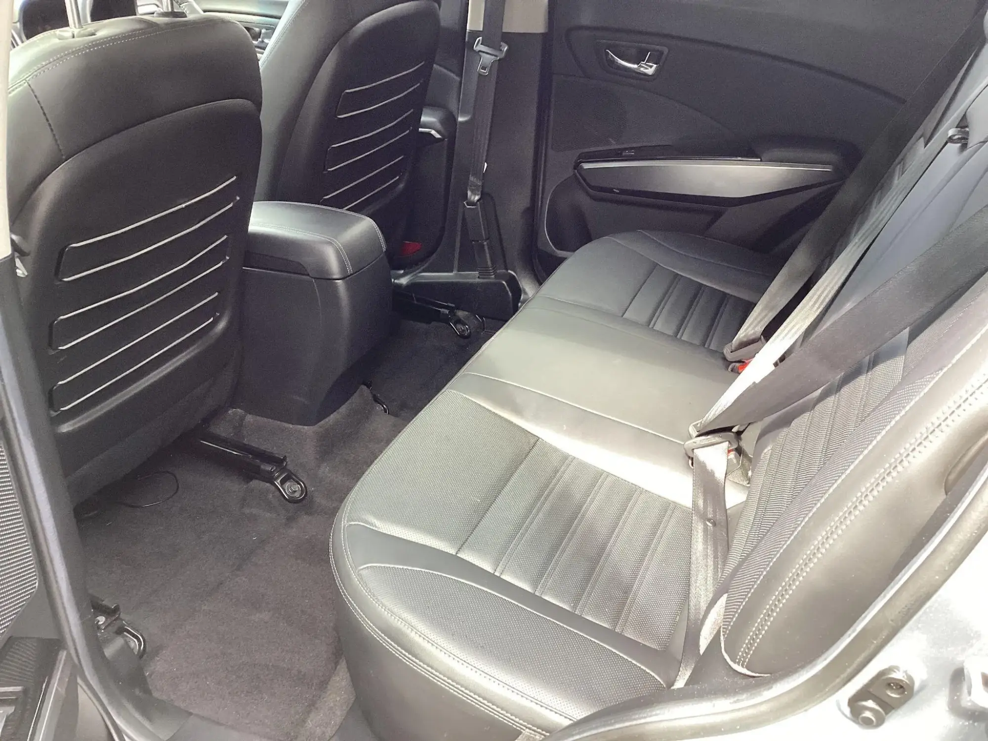 SSangyong Tivoli Image 14