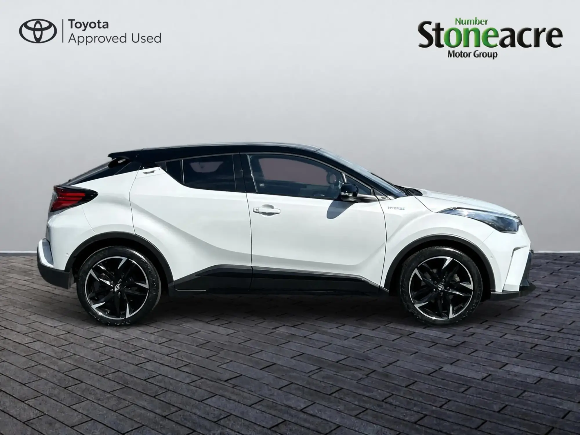 Toyota C-HR Self-Charging Hybrid Image 2